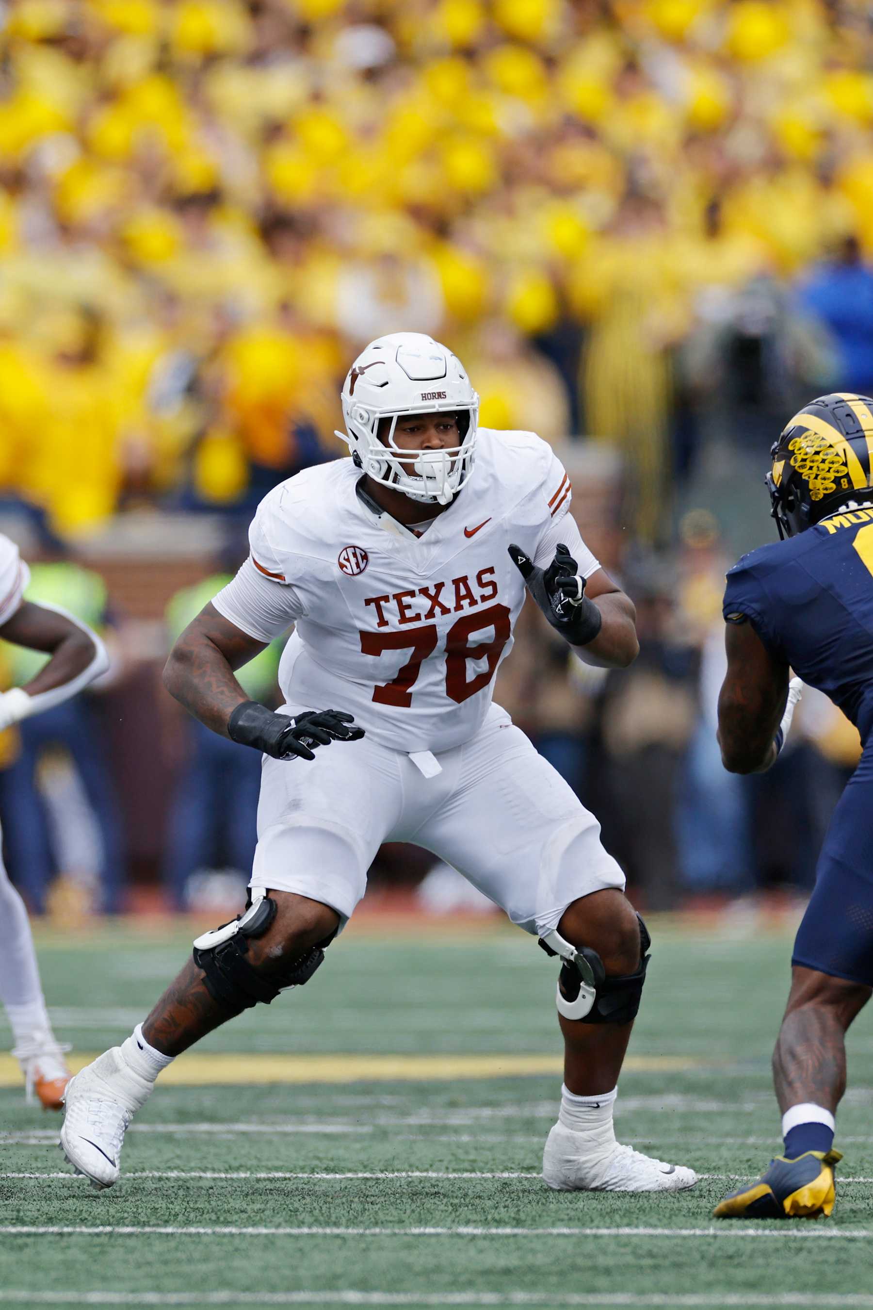 ANN ARBOR, MI - SEPTEMBER 07: Texas Longhorns offensive lineman Kelvin Banks Jr. (78) blocks during a college football game against the Michigan Wolverines on September 07, 2024 at Michigan Stadium in Ann Arbor, Michigan. (Photo by Joe Robbins/Icon Sportswire via Getty Images)