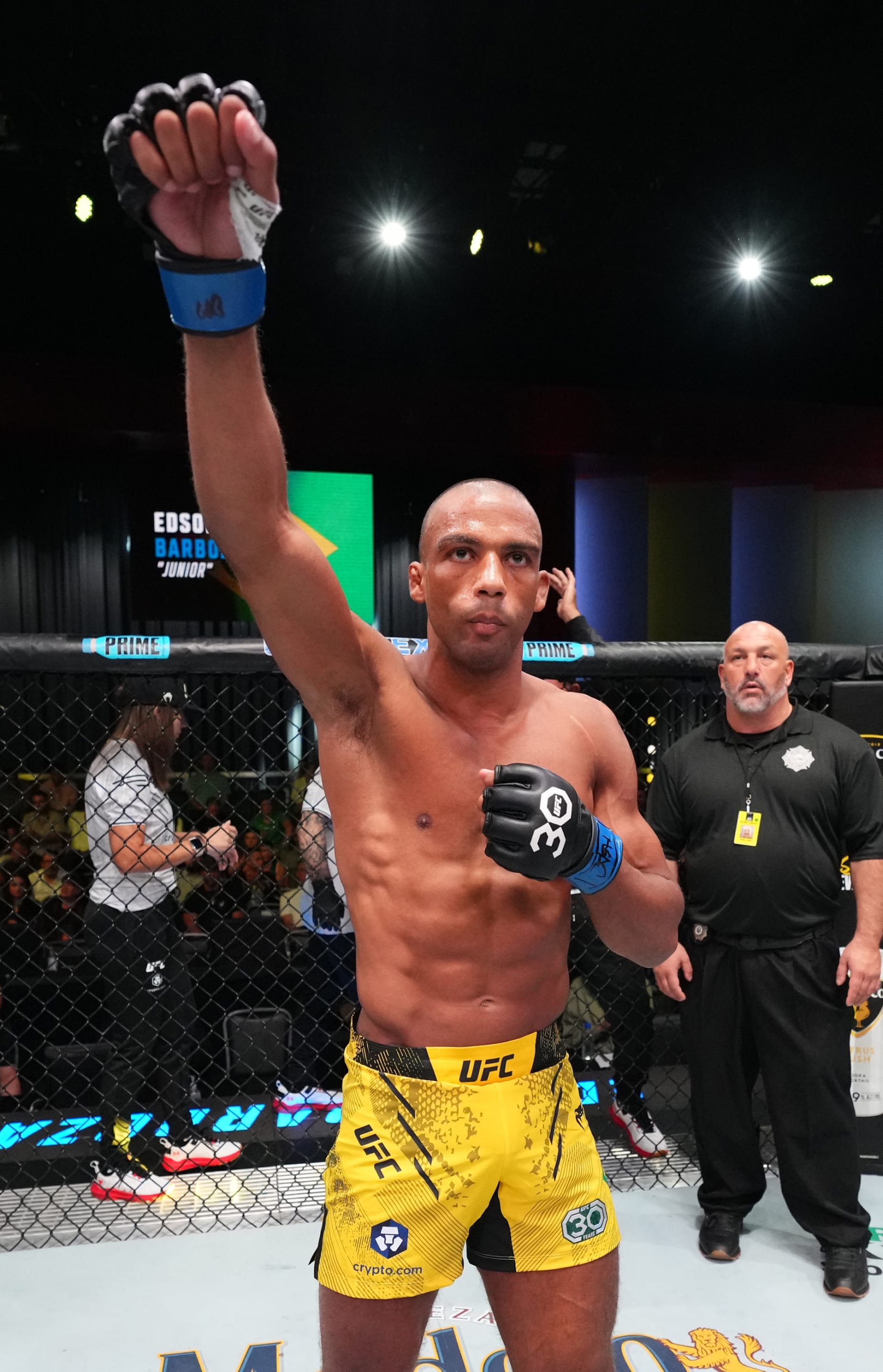 LAS VEGAS, NEVADA - OCTOBER 14: Edson Barboza of Brazil prepares to face Sodiq Yusuff of Nigeria in a featherweight fight during the UFC Fight Night event at UFC APEX on October 14, 2023 in Las Vegas, Nevada. (Photo by Chris Unger/Zuffa LLC via Getty Images)