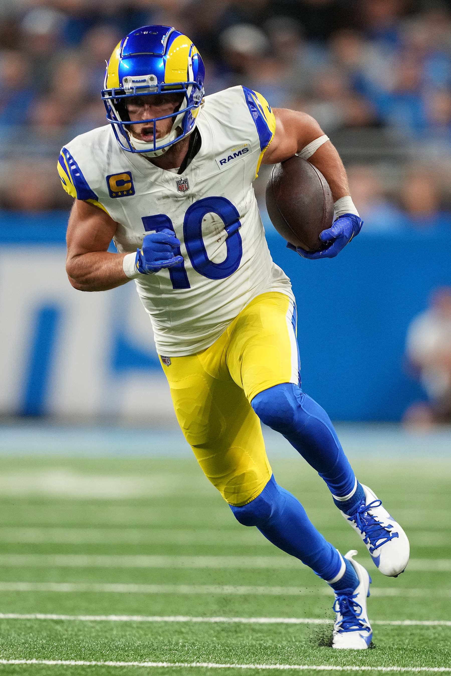 DETROIT, MICHIGAN - SEPTEMBER 08: Cooper Kupp #10 of the Los Angeles Rams runs with the ball against the Detroit Lions at Ford Field on September 08, 2024 in Detroit, Michigan. (Photo by Nic Antaya/Getty Images)