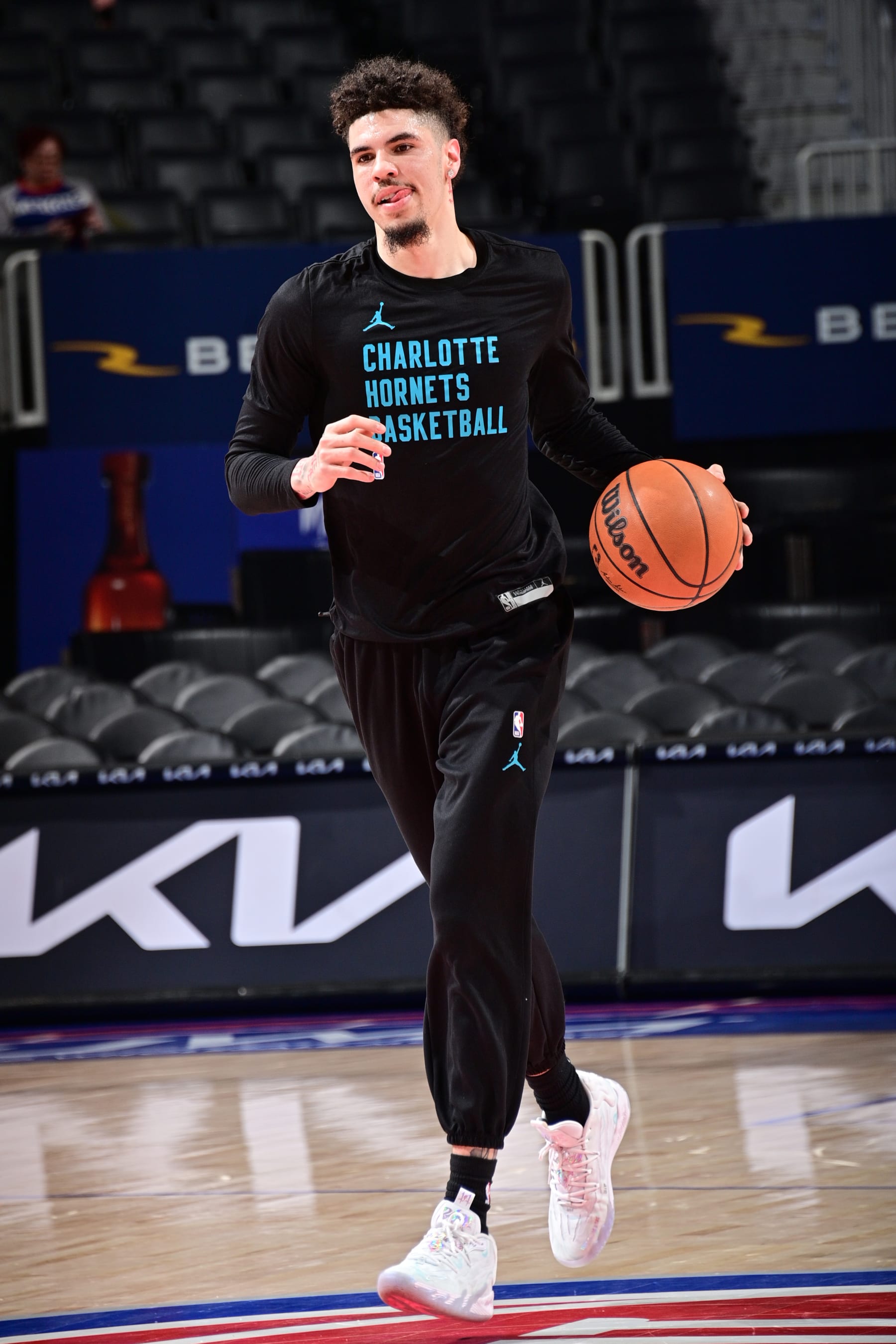 DETROIT, MI - MARCH 11: LaMelo Ball #1 of the Charlotte Hornets warms up before the game against the Detroit Pistons  on March 11, 2024 at Little Caesars Arena in Detroit, Michigan. NOTE TO USER: User expressly acknowledges and agrees that, by downloading and/or using this photograph, User is consenting to the terms and conditions of the Getty Images License Agreement. Mandatory Copyright Notice: Copyright 2024 NBAE (Photo by Chris Schwegler/NBAE via Getty Images)