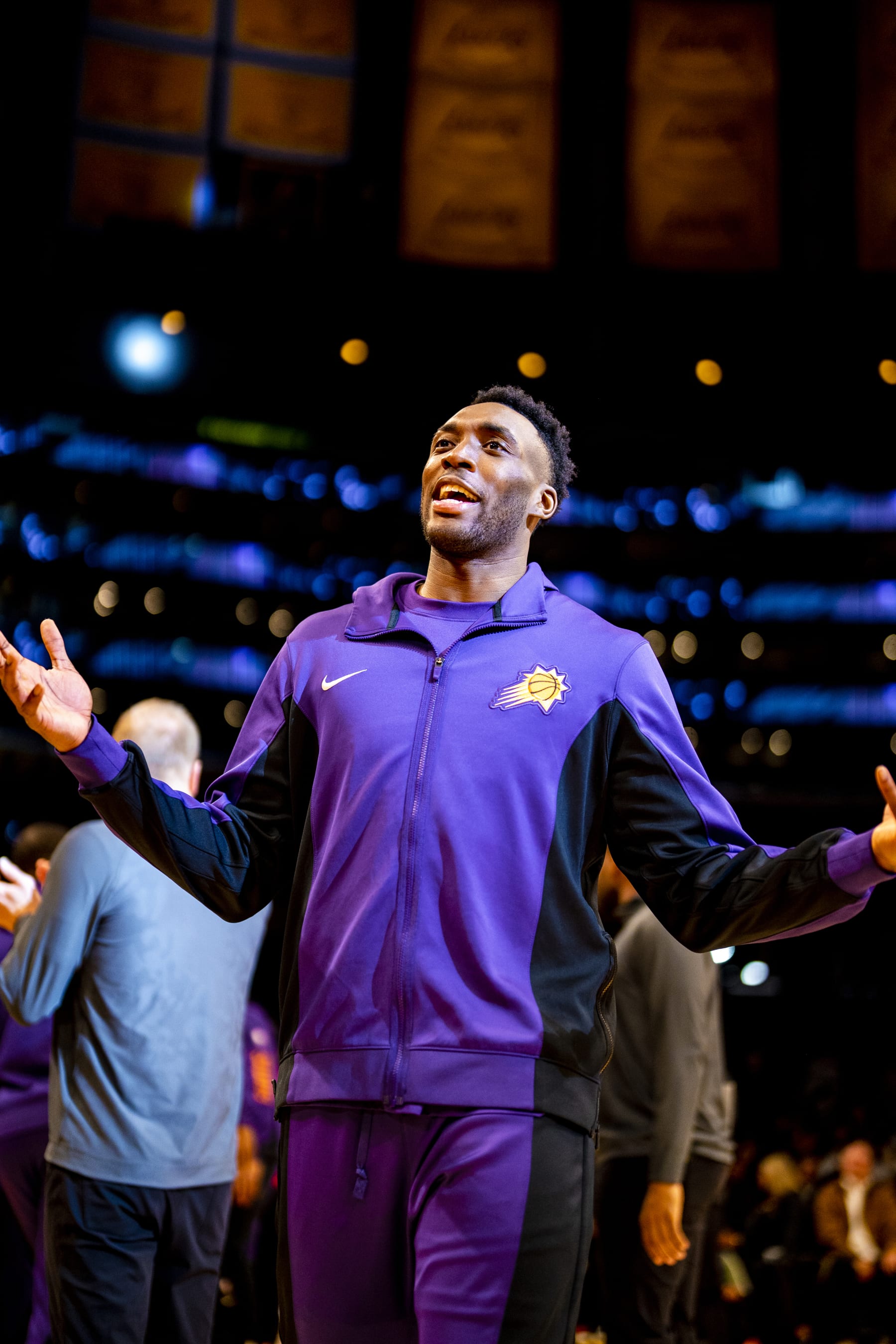 LOS ANGELES, CA - JANUARY 11: Nassir Little #25 of the Phoenix Suns looks on before the game against the Los Angeles Lakers on January 11, 2024 at Crypto.Com Arena in Los Angeles, California. NOTE TO USER: User expressly acknowledges and agrees that, by downloading and/or using this Photograph, user is consenting to the terms and conditions of the Getty Images License Agreement. Mandatory Copyright Notice: Copyright 2024 NBAE (Photo by Tyler Ross/NBAE via Getty Images)