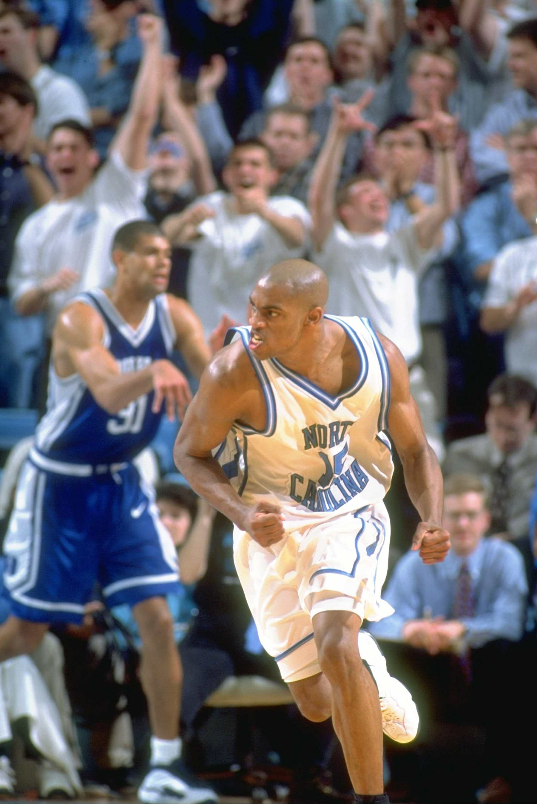 College Basketball: North Carolina Vince Carter (15) in action vs Duke at Dean Smith Center.Chapel Hill, NC 2/5/1998CREDIT: Bob Donnan (Photo by Bob Donnan /Sports Illustrated via Getty Images)(Set Number: X54412 )