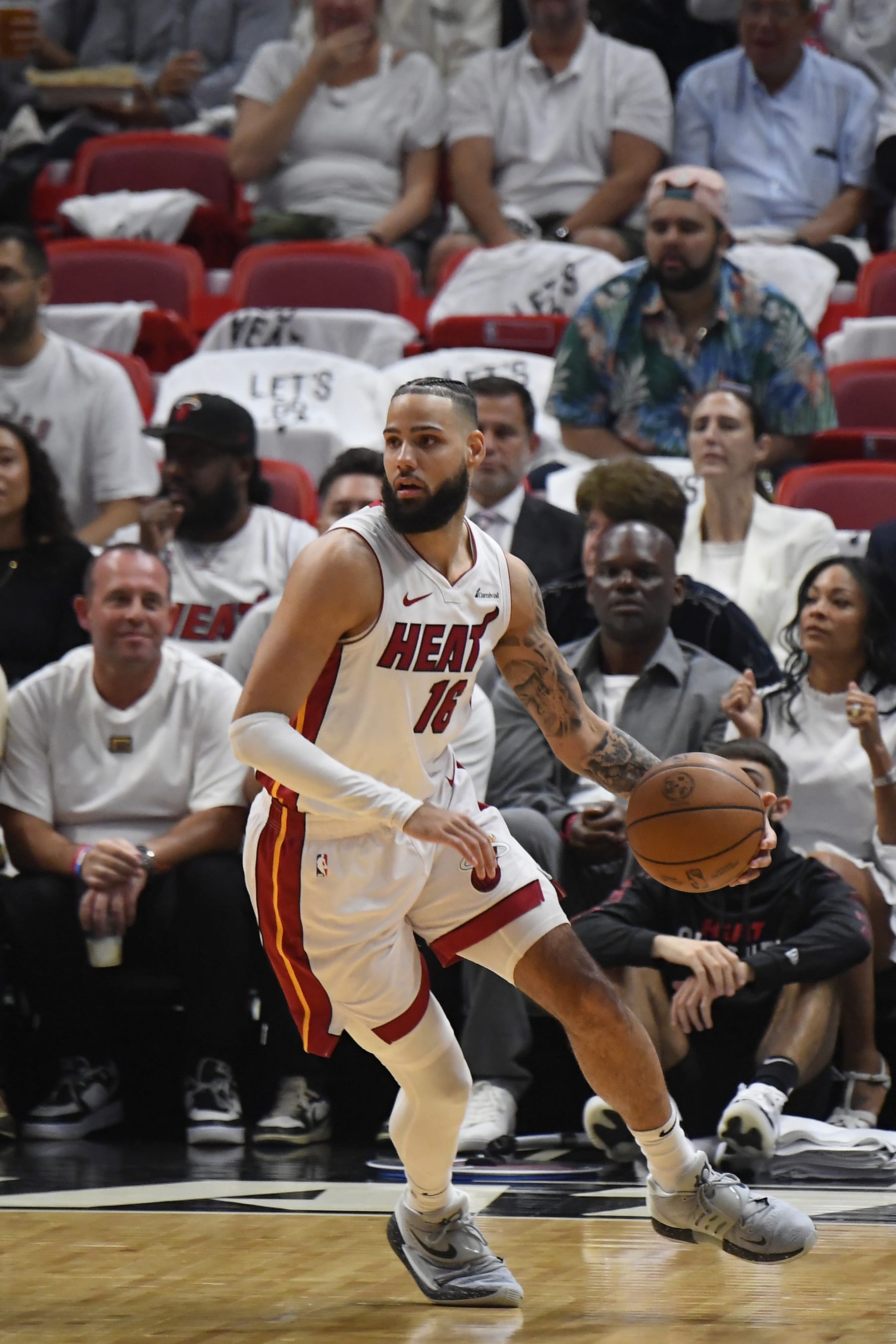 MIAMI, FL - APRIL 29:  Caleb Martin #16 of the Miami Heat handles the ball during the game  against the Boston Celtics during Round 1 Game 4 of the 2024 NBA Playoffs on April 29, 2024 at Kaseya Center in Miami, Florida. NOTE TO USER: User expressly acknowledges and agrees that, by downloading and or using this Photograph, user is consenting to the terms and conditions of the Getty Images License Agreement. Mandatory Copyright Notice: Copyright 2024 NBAE (Photo by Brian Babineau/NBAE via Getty Images)