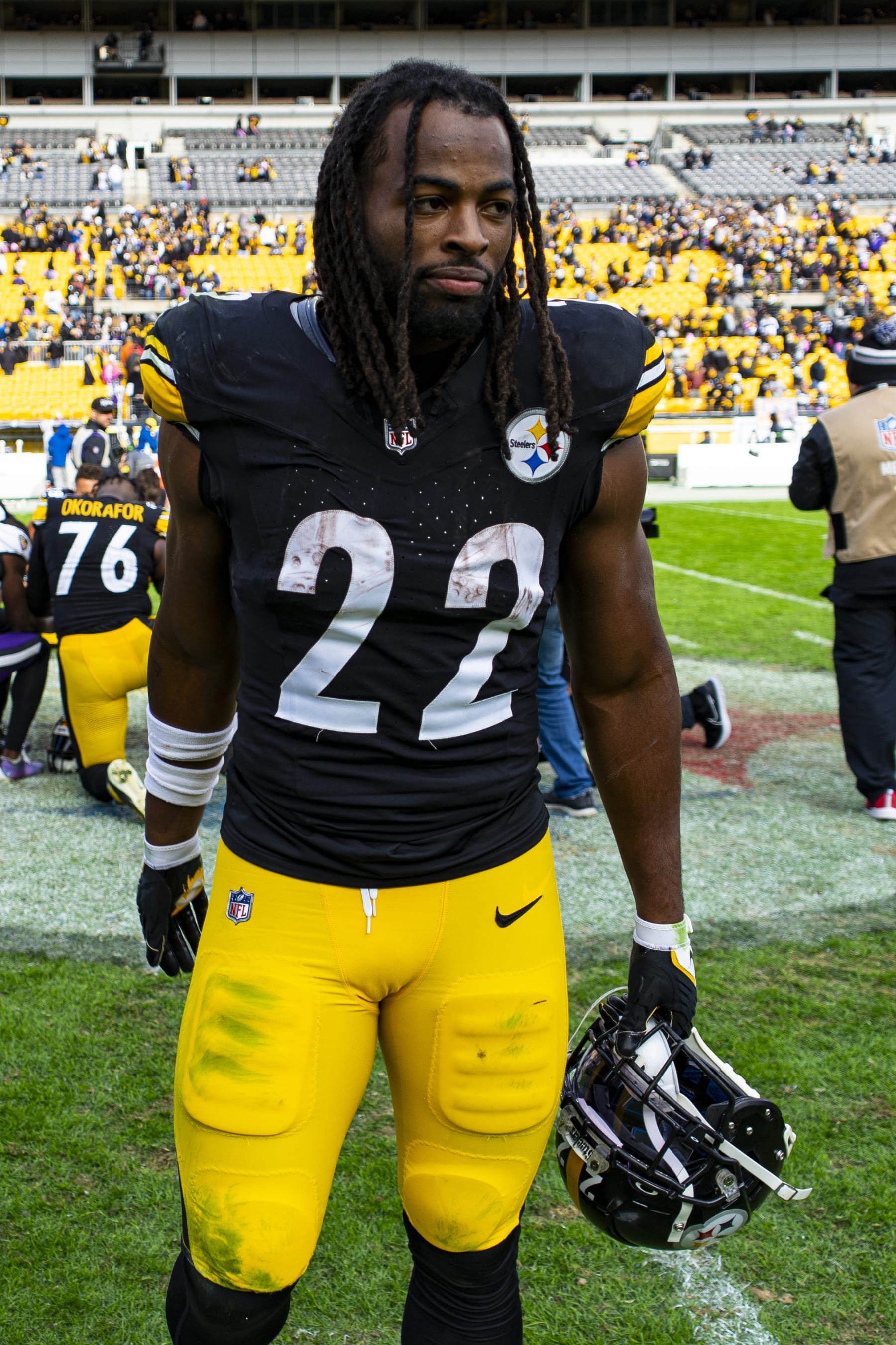 PITTSBURGH, PA - OCTOBER 08: Pittsburgh Steelers running back Najee Harris (22) looks on after the regular season NFL football game between the Baltimore Ravens and Pittsburgh Steelers on October 08, 2023 at Acrisure Stadium in Pittsburgh, PA. (Photo by Mark Alberti/Icon Sportswire via Getty Images)