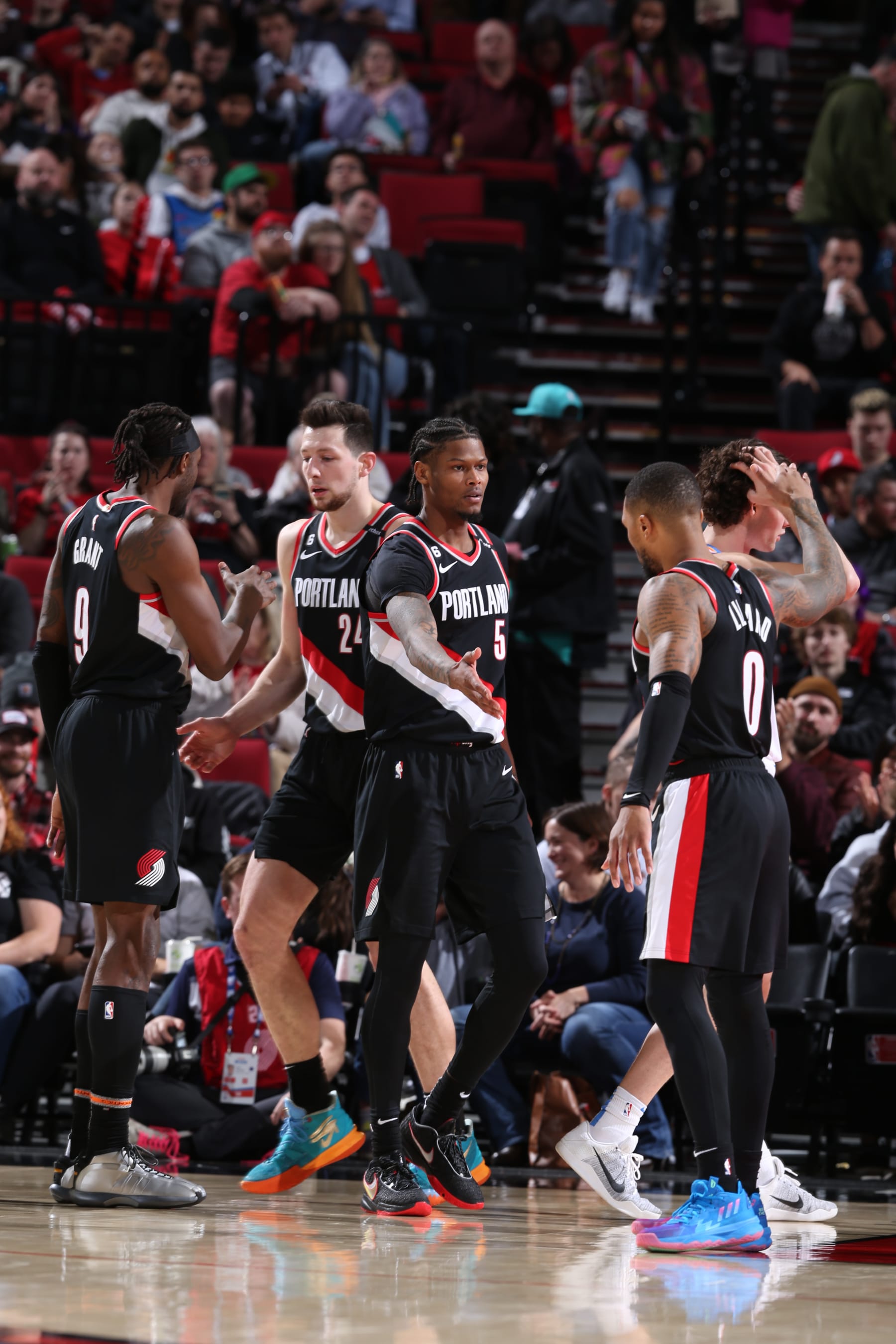 Damian Lillard, Cam Reddish, Jerami Grant and Drew Eubanks