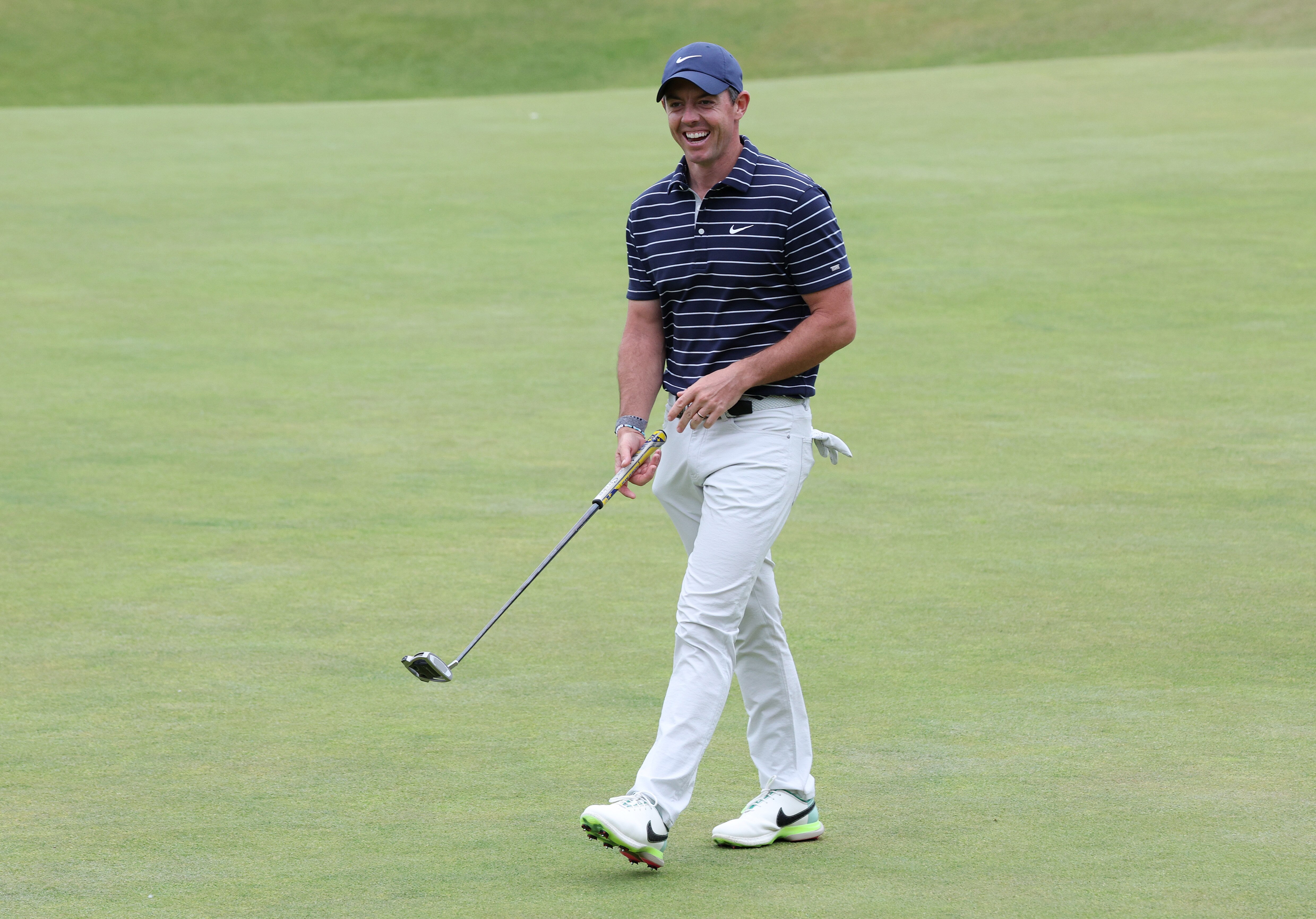 ST ANDREWS, SCOTLAND - JULY 11: Rory McIlroy of Northern Ireland poses for a photo during the Celebration of Champions Challenge during a practice round prior to The 150th Open at St Andrews Old Course on July 11, 2022 in St Andrews, Scotland. (Photo by Harry How/Getty Images)