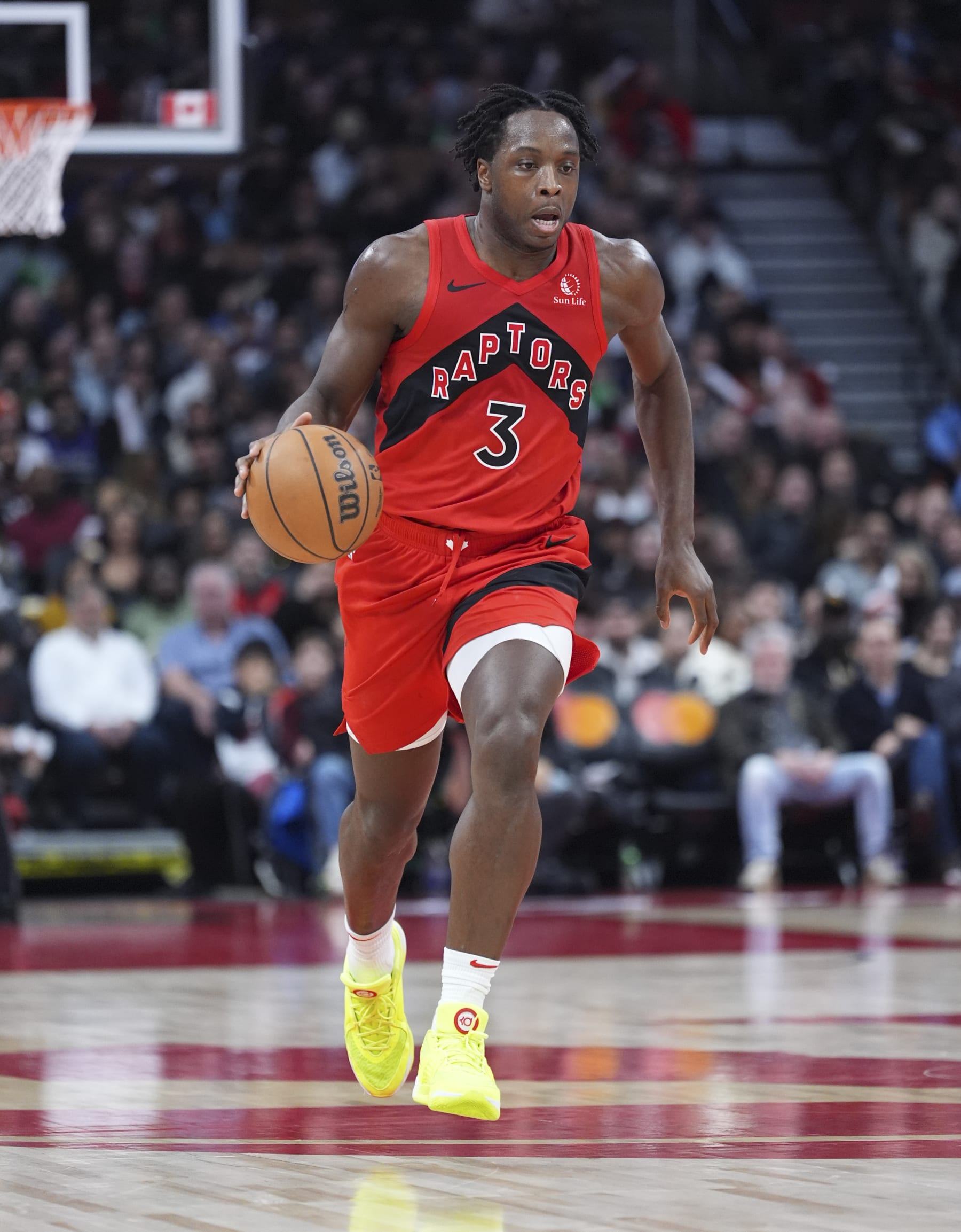 TORONTO, ON - DECEMBER 6: OG Anunoby #3 of the Toronto Raptors dribbles against the Miami Heat during the second half of their basketball game at the Scotiabank Arena on December 6, 2023 in Toronto, Ontario, Canada. NOTE TO USER: User expressly acknowledges and agrees that, by downloading and/or using this Photograph, user is consenting to the terms and conditions of the Getty Images License Agreement. (Photo by Mark Blinch/Getty Images)