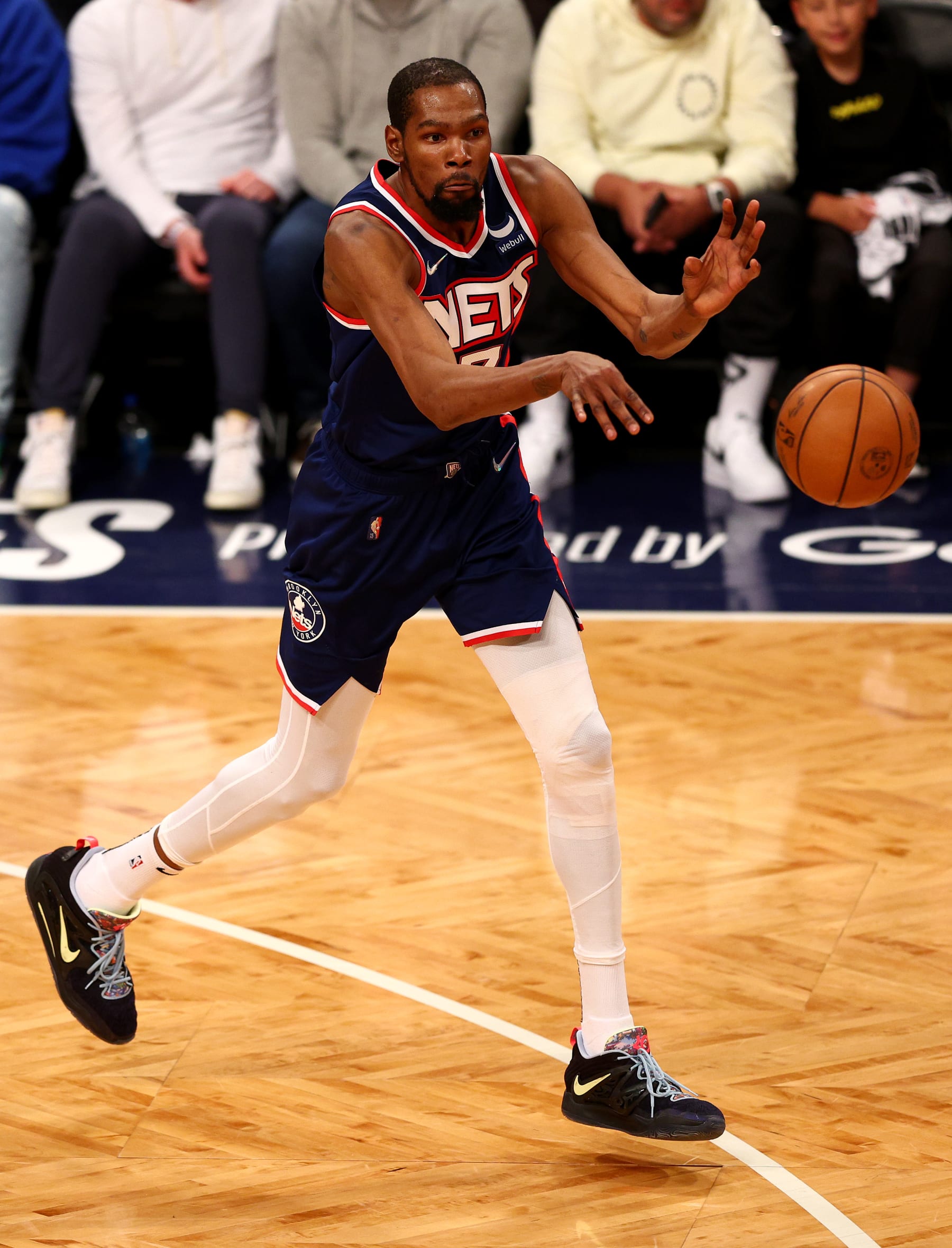 NEW YORK, NEW YORK - APRIL 25: Kevin Durant #7 of the Brooklyn Nets passes the ball during Game Four of the Eastern Conference First Round Playoffs against the Boston Celtics at Barclays Center on April 25, 2022 in the Brooklyn borough of New York City. NOTE TO USER: User expressly acknowledges and agrees that, by downloading and or using this photograph, User is consenting to the terms and conditions of the Getty Images License Agreement. (Photo by Elsa/Getty Images)