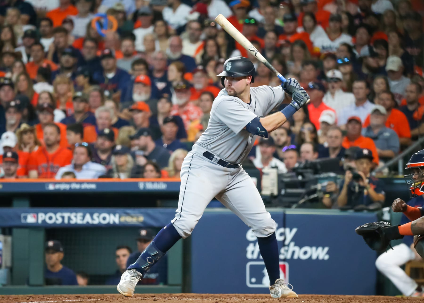 HOUSTON, TX - OCTOBER 13:  Seattle Mariners catcher Cal Raleigh (29) watches the pitch in the top of the eighth inning during the MLB ALDS Game 2 between the Seattle Mariners and Houston Astros on October 13, 2022 at Minute Maid Park in Houston, Texas.  (Photo by Leslie Plaza Johnson/Icon Sportswire via Getty Images)