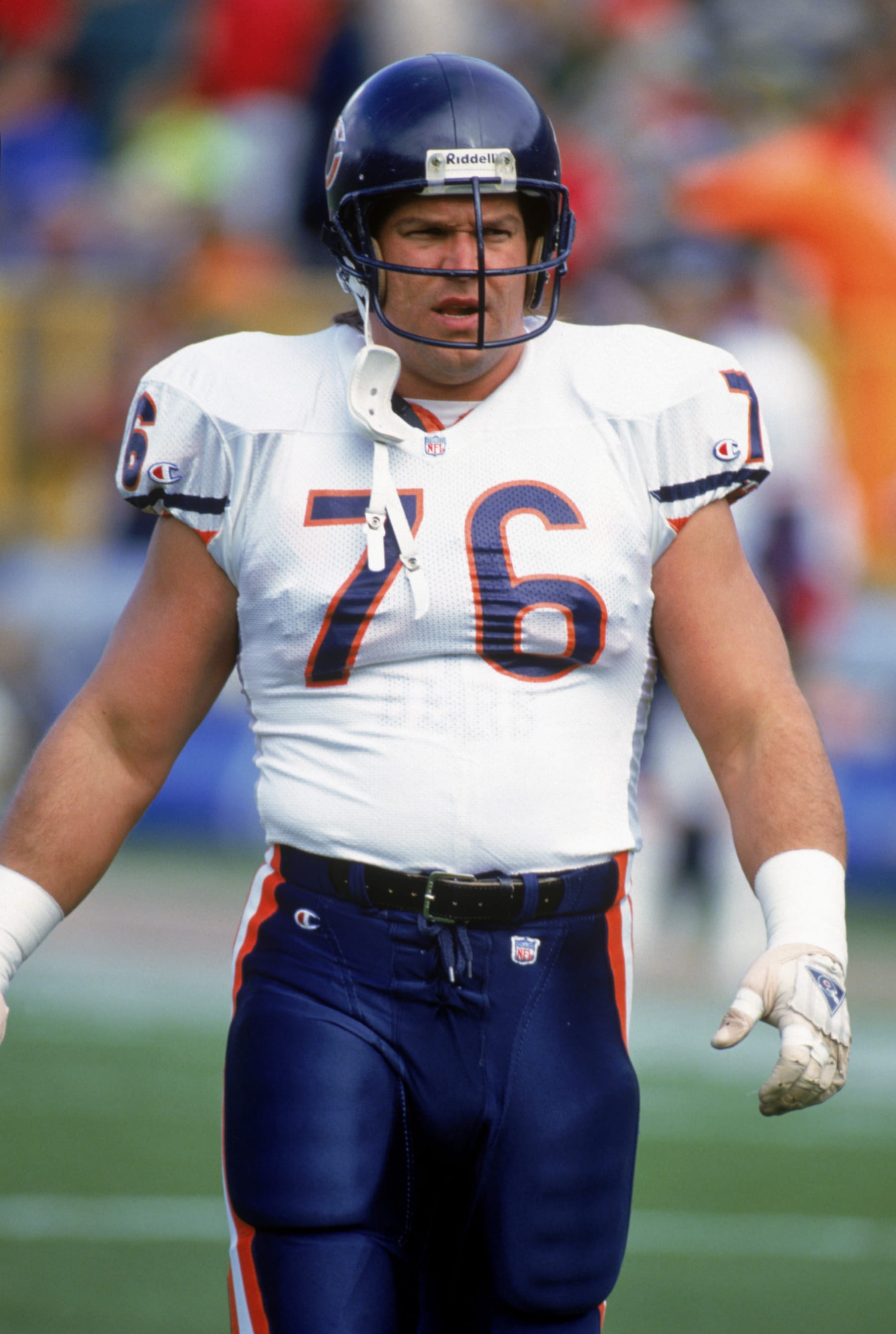 GREEN BAY, WI - OCTOBER 31:  Steve McMichael #76 of the Chicago Bears walks across the field during the game against the Green Bay Packers on October 31,1993 in Green Bay, Wisconsin. The Packers won 17-3. (Photo by Jonathan Daniel/Getty Images)