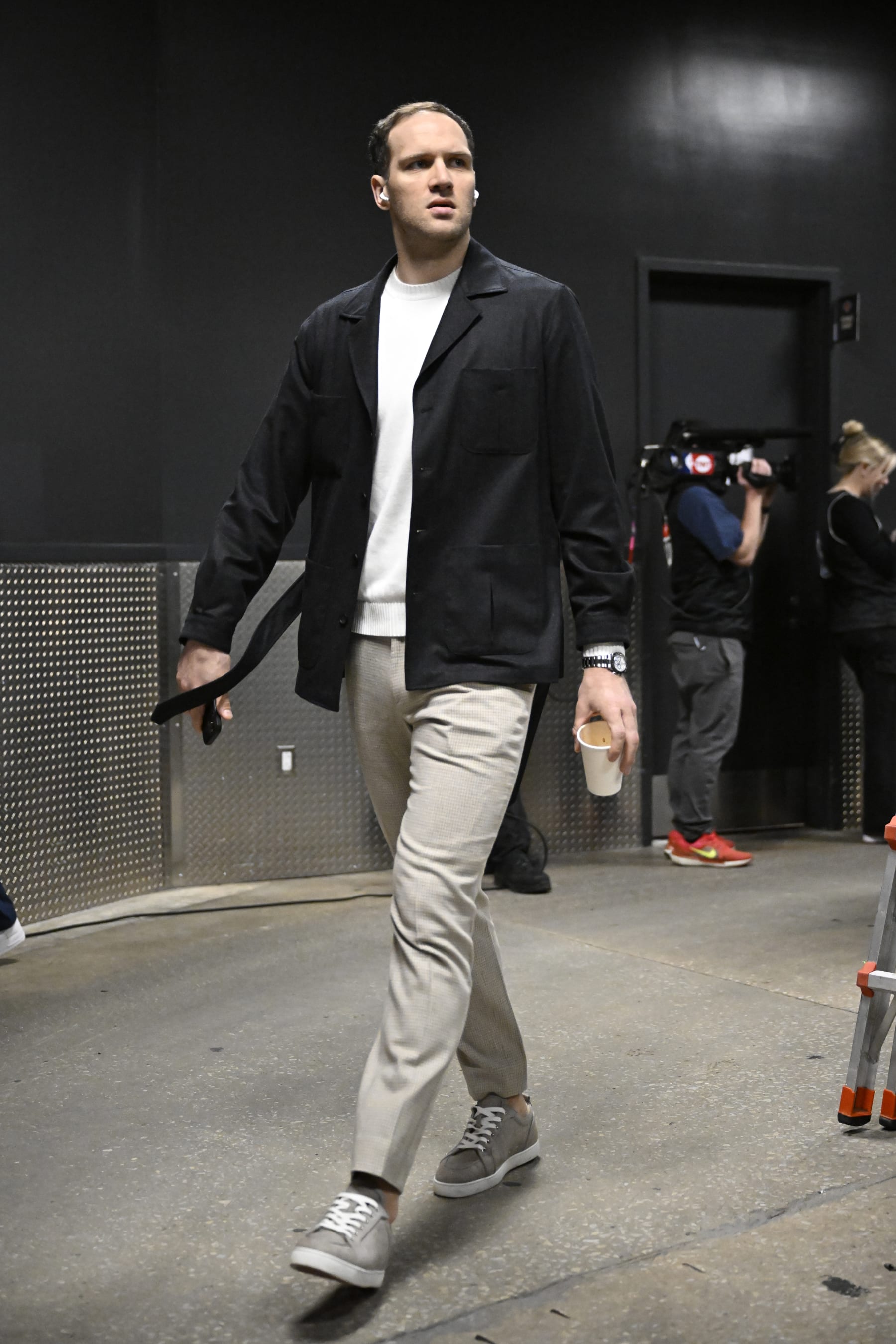 PHILADELPHIA, PA - APRIL 25: Bojan Bogdanovic #44 of the New York Knicks arrives to the arena before the game against the Philadelphia 76ers during Round 1 Game 3 of the 2024 NBA Playoffs on April 25, 2024 at the Wells Fargo Center in Philadelphia, Pennsylvania NOTE TO USER: User expressly acknowledges and agrees that, by downloading and/or using this Photograph, user is consenting to the terms and conditions of the Getty Images License Agreement. Mandatory Copyright Notice: Copyright 2024 NBAE (Photo by David Dow/NBAE via Getty Images)
