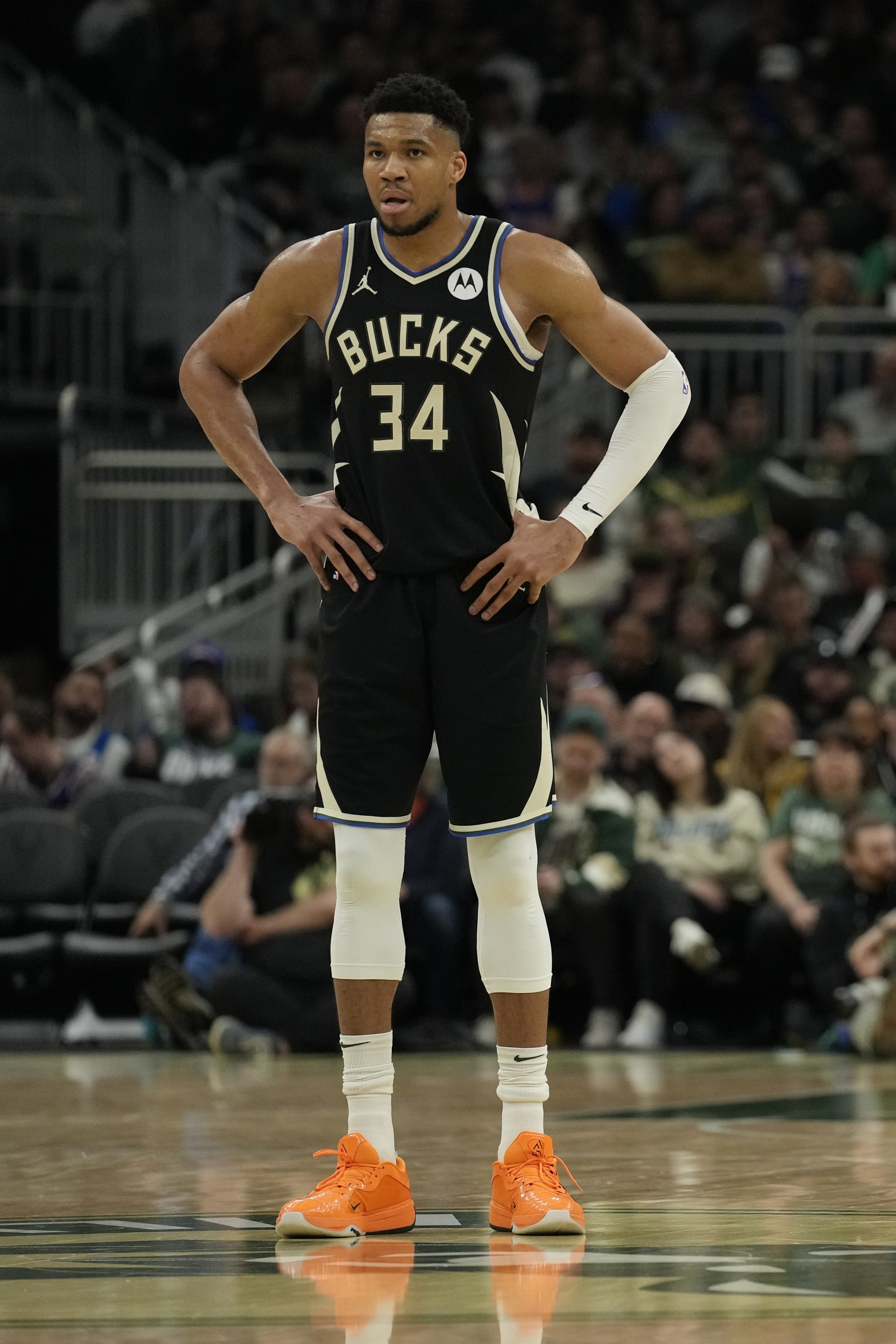 MILWAUKEE, WISCONSIN - APRIL 07: Giannis Antetokounmpo #34 of the Milwaukee Bucks looks on during the first half against the New York Knicks at Fiserv Forum on April 07, 2024 in Milwaukee, Wisconsin. NOTE TO USER: User expressly acknowledges and agrees that, by downloading and or using this photograph, User is consenting to the terms and conditions of the Getty Images License Agreement. (Photo by Patrick McDermott/Getty Images)