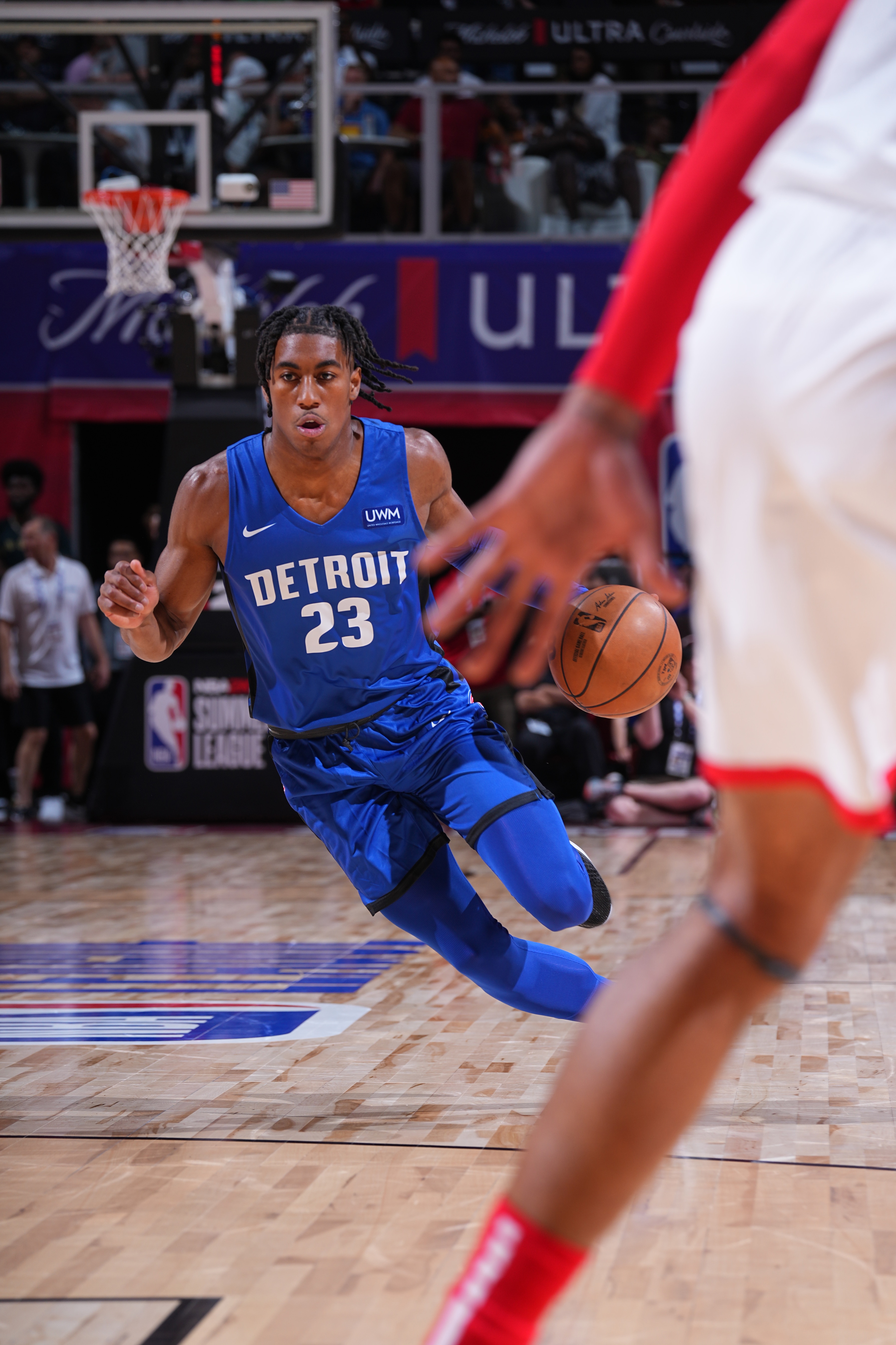 Las Vegas, NV - JULY 9:  Jaden Ivey #23 of the Detroit Pistons drives to the basket during the game against the Washington Wizards during the 2022 Las Vegas Summer League on July 9, 2022 at the Thomas & Mack Center in Las Vegas, Nevada. NOTE TO USER: User expressly acknowledges and agrees that, by downloading and/or using this Photograph, user is consenting to the terms and conditions of the Getty Images License Agreement. Mandatory Copyright Notice: Copyright 2022 NBAE (Photo by Bart Young/NBAE via Getty Images)