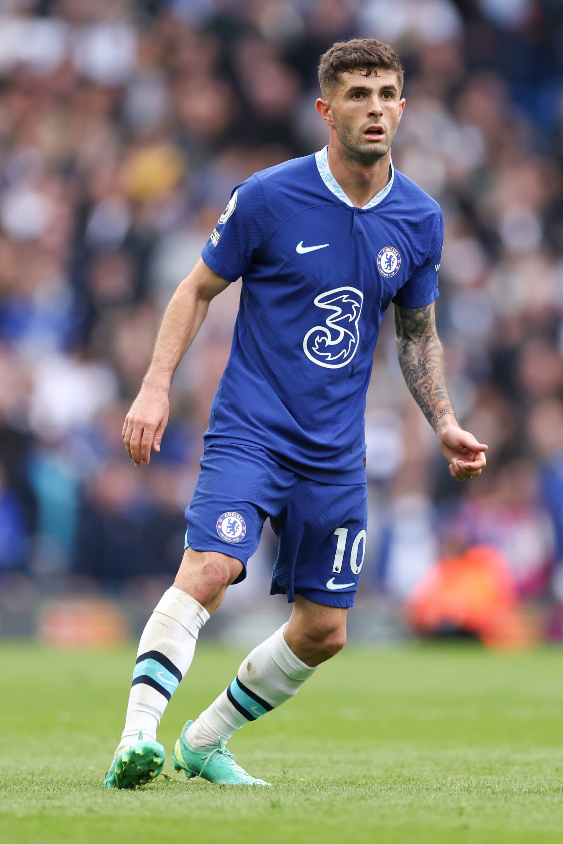 Udinese's Antonio Di Natale in action during the Italian league soccer  match between Cagliari and Udinese at Cagliari's Sant'Elia Stadium, Sunday,  Jan. 8, 2006.Cagliari won 2-1.(AP Photo/Francesco Capai Stock Photo - Alamy, image size:1800x2700