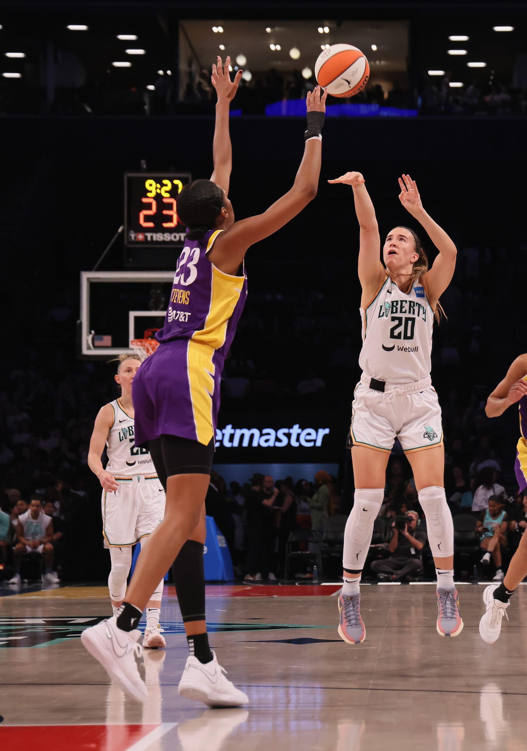 NEW YORK, NEW YORK - SEPTEMBER 07: Sabrina Ionescu #20 of the New York Liberty scores two against the Los Angeles Sparks  at the Barclays Center on September 07, 2023 in the Brooklyn borough of New York City. NOTE TO USER: User expressly acknowledges and agrees that, by downloading and or using this photograph, User is consenting to the terms and conditions of the Getty Images License Agreement. (Photo by Bruce Bennett/Getty Images)