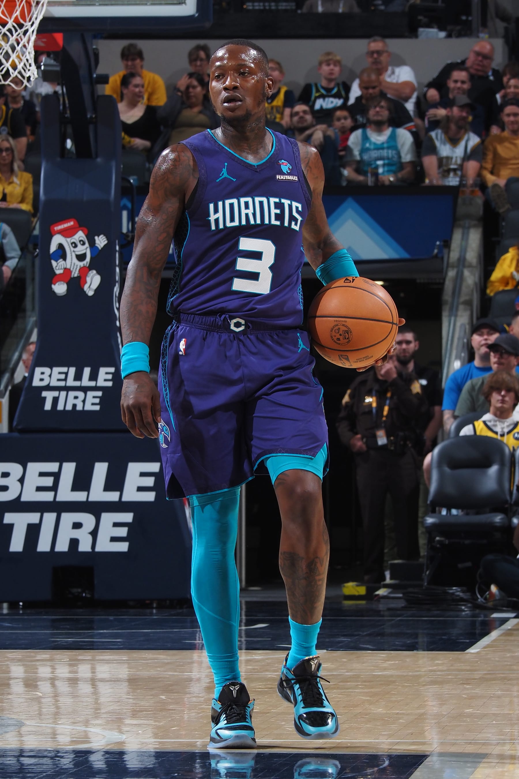 INDIANAPOLIS, IN - NOVEMBER 4: Terry Rozier #3 of the Charlotte Hornets looks on during the game against the Indiana Pacers on November 4, 2023 at Gainbridge Fieldhouse in Indianapolis, Indiana. NOTE TO USER: User expressly acknowledges and agrees that, by downloading and or using this Photograph, user is consenting to the terms and conditions of the Getty Images License Agreement. Mandatory Copyright Notice: Copyright 2023 NBAE (Photo by Ron Hoskins/NBAE via Getty Images)