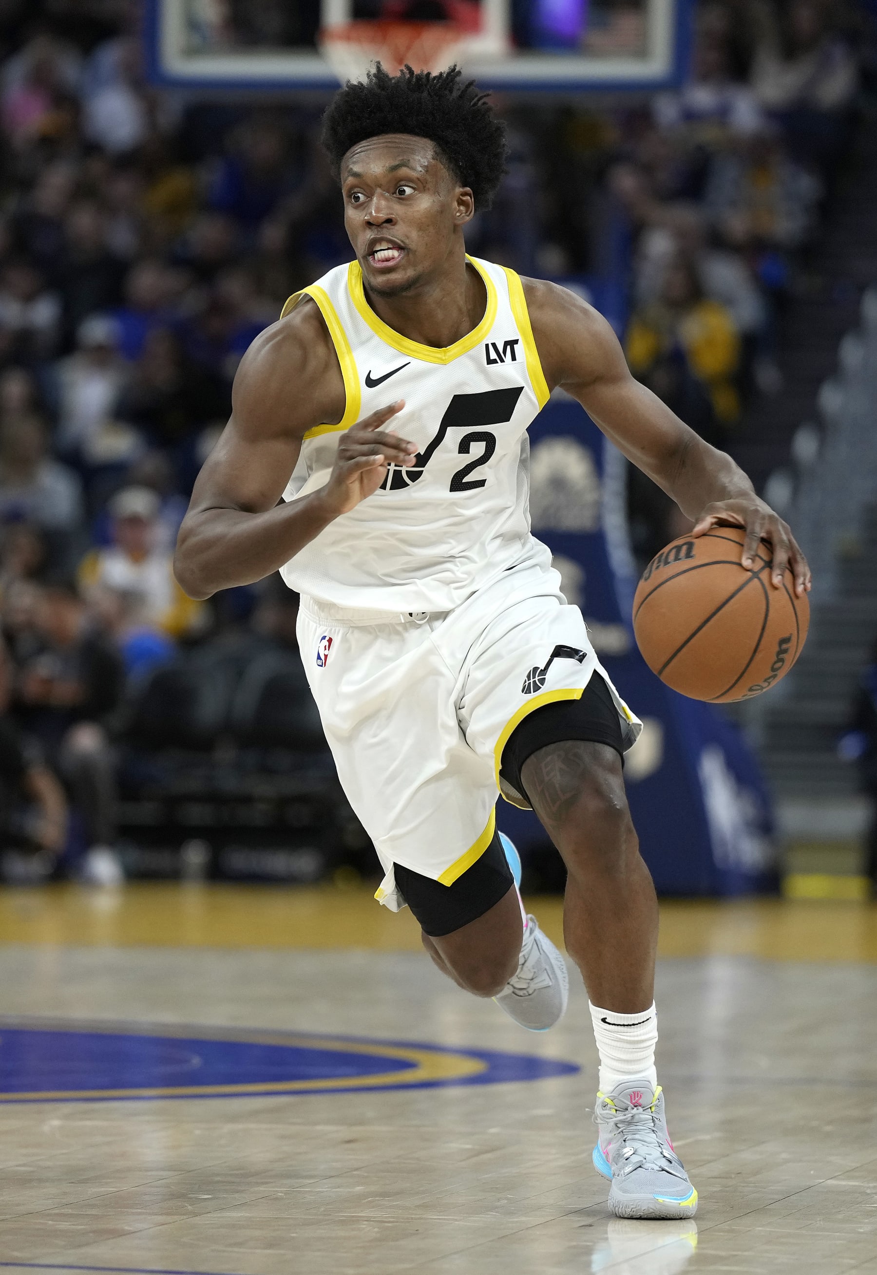 SAN FRANCISCO, CALIFORNIA - APRIL 07: Collin Sexton #2 of the Utah Jazz dribbles the ball against the Golden State Warriors during second half of an NBA basketball game at Chase Center on April 07, 2024 in San Francisco, California. NOTE TO USER: User expressly acknowledges and agrees that, by downloading and or using this photograph, User is consenting to the terms and conditions of the Getty Images License Agreement. (Photo by Thearon W. Henderson/Getty Images)
