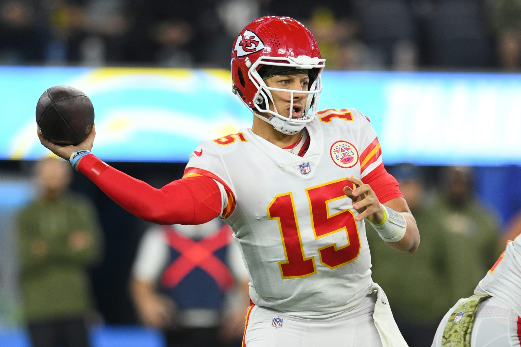 INGLEWOOD, CA - NOVEMBER 20: Kansas City Chiefs quarterback Patrick Mahomes (15) throws a pass during the NFL regular season game between the Kansas City Chiefs and the Los Angeles Chargers on November 20, 2022, at SoFi Stadium in Inglewood, CA. (Photo by Brian Rothmuller/Icon Sportswire via Getty Images)