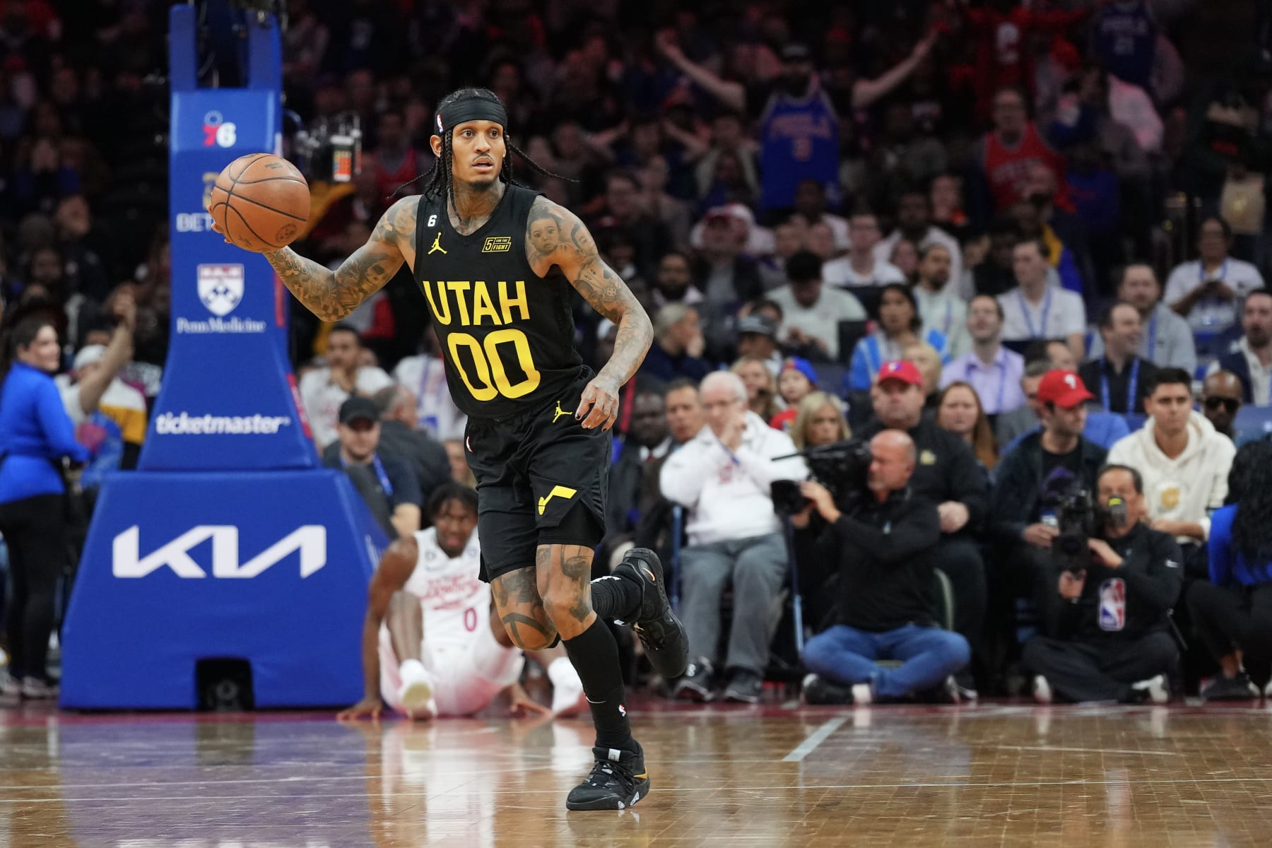 PHILADELPHIA, PA - NOVEMBER 13: Jordan Clarkson #00 of the Utah Jazz dribbles the ball against the Philadelphia 76ers at the Wells Fargo Center on November 13, 2022 in Philadelphia, Pennsylvania. NOTE TO USER: User expressly acknowledges and agrees that, by downloading and or using this photograph, User is consenting to the terms and conditions of the Getty Images License Agreement. (Photo by Mitchell Leff/Getty Images)