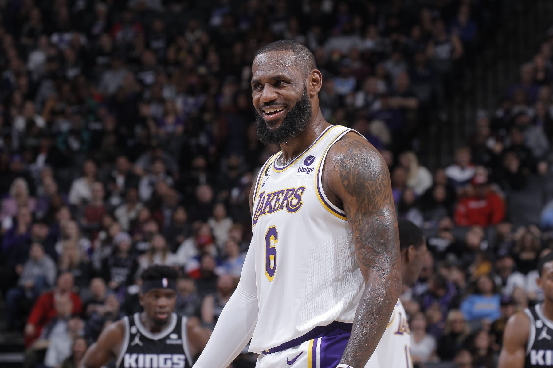 SACRAMENTO, CA - JANUARY 7: LeBron James #6 of the Los Angeles Lakers looks on during the game against the Sacramento Kings on January 7, 2023 at Golden 1 Center in Sacramento, California. NOTE TO USER: User expressly acknowledges and agrees that, by downloading and or using this photograph, User is consenting to the terms and conditions of the Getty Images Agreement. Mandatory Copyright Notice: Copyright 2023 NBAE (Photo by Rocky Widner/NBAE via Getty Images)