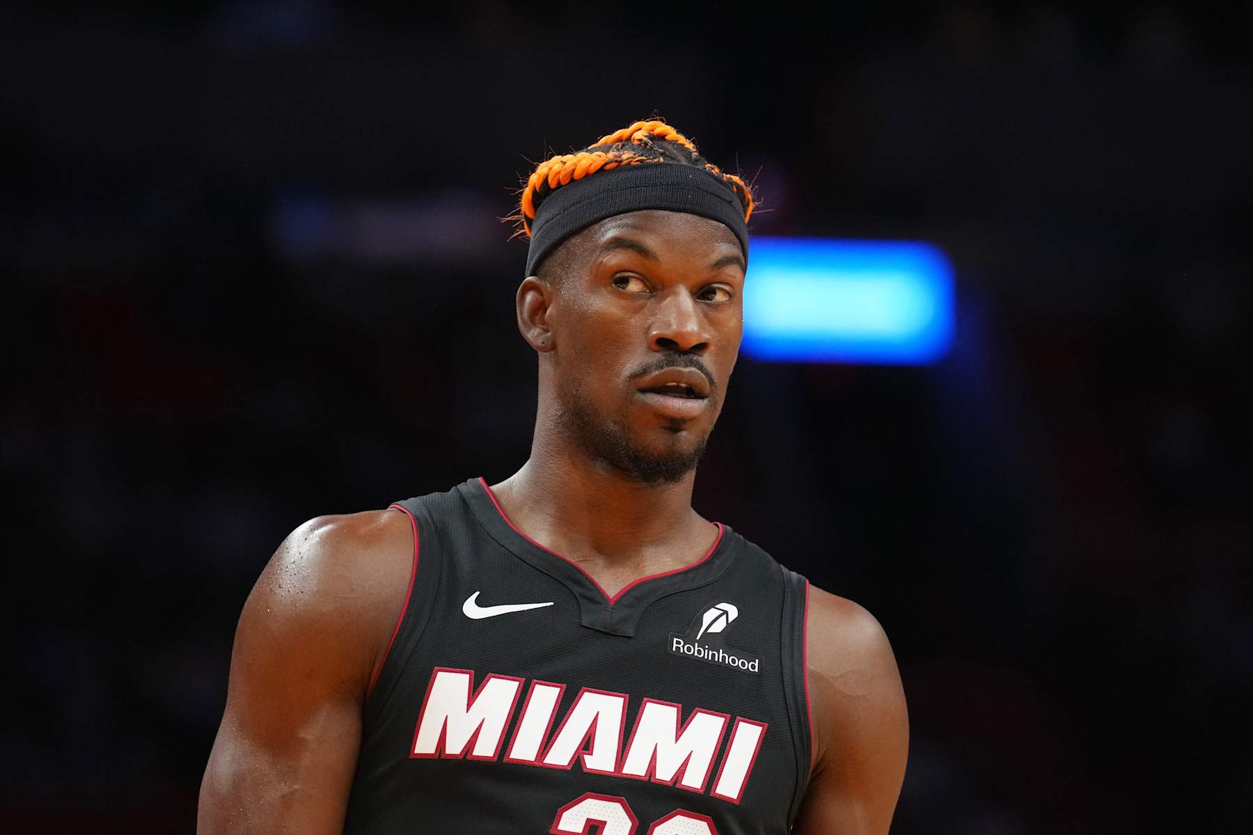 MIAMI, FL - DECEMBER 20: Jimmy Butler #22 of the Miami Heat looks on during the game against the Oklahoma City Thunder on December 20, 2024 at Kaseya Center in Miami, Florida. NOTE TO USER: User expressly acknowledges and agrees that, by downloading and or using this Photograph, user is consenting to the terms and conditions of the Getty Images License Agreement. Mandatory Copyright Notice: Copyright 2024 NBAE (Photo by Eric Espada/NBAE via Getty Images)