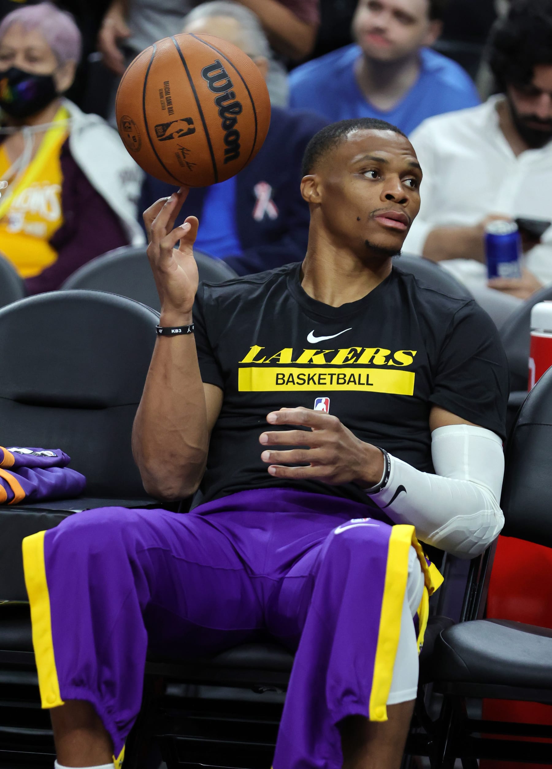 LAS VEGAS, NEVADA - OCTOBER 05: Russell Westbrook #0 of the Los Angeles Lakers spins a basketball on his finger during warmups before a preseason game against the Phoenix Suns at T-Mobile Arena on October 05, 2022 in Las Vegas, Nevada. The Suns defeated the Lakers 119-115. NOTE TO USER: User expressly acknowledges and agrees that, by downloading and or using this photograph, User is consenting to the terms and conditions of the Getty Images License Agreement. (Photo by Ethan Miller/Getty Images)