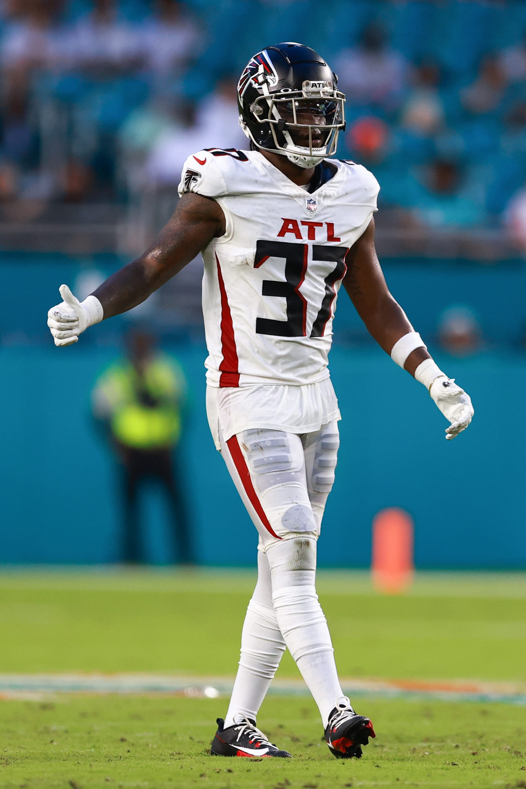 MIAMI GARDENS, FLORIDA - AUGUST 11: DeMarcco Hellams #37 of the Atlanta Falcons in action against the Miami Dolphins during the second quarter in a preseason game at Hard Rock Stadium on August 11, 2023 in Miami Gardens, Florida. (Photo by Megan Briggs/Getty Images)