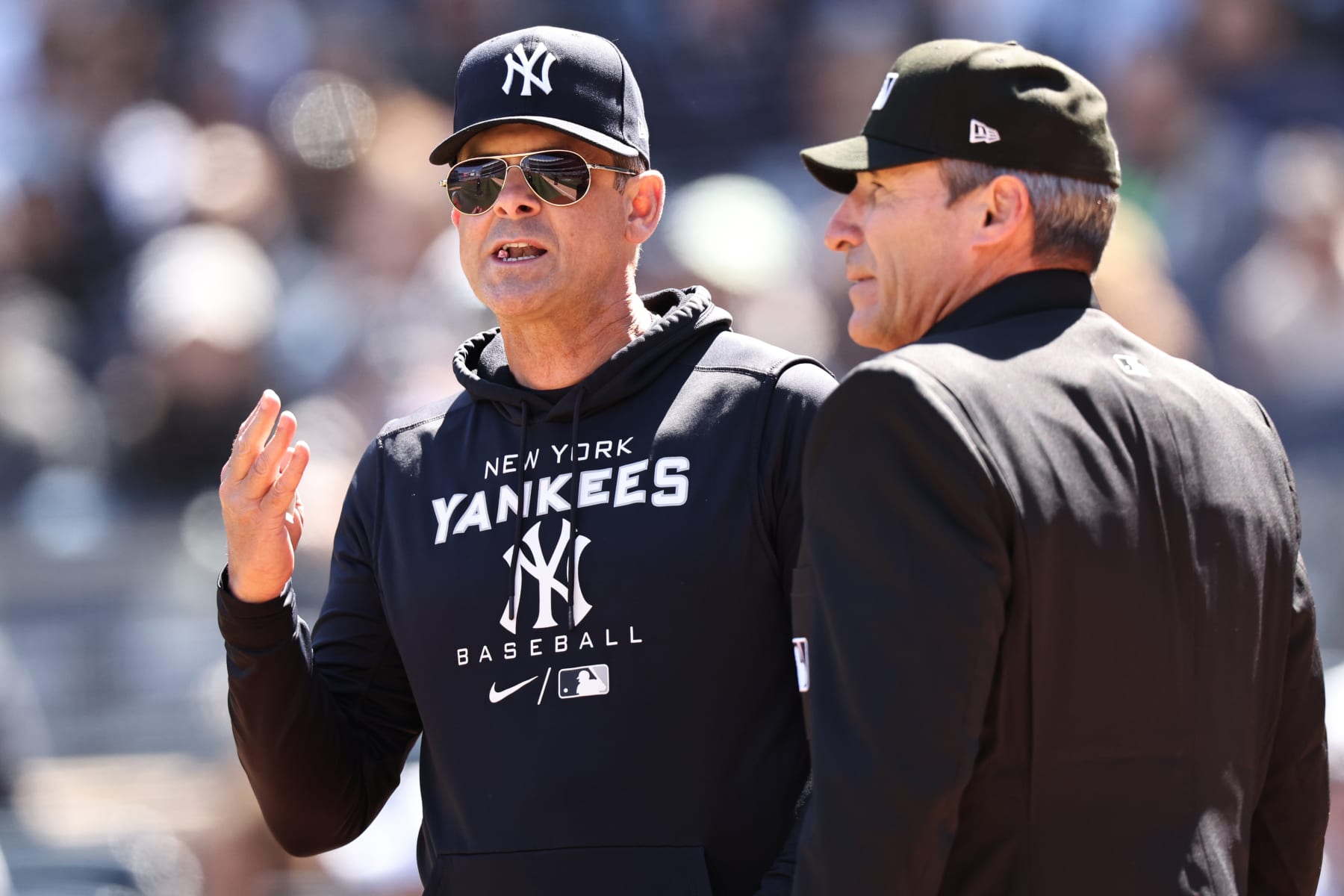 Yankees' Aaron Boone: &Aacute;ngel Hern&aacute;ndez Was 'Unfairly' the Face of Bad MLB  Umpires