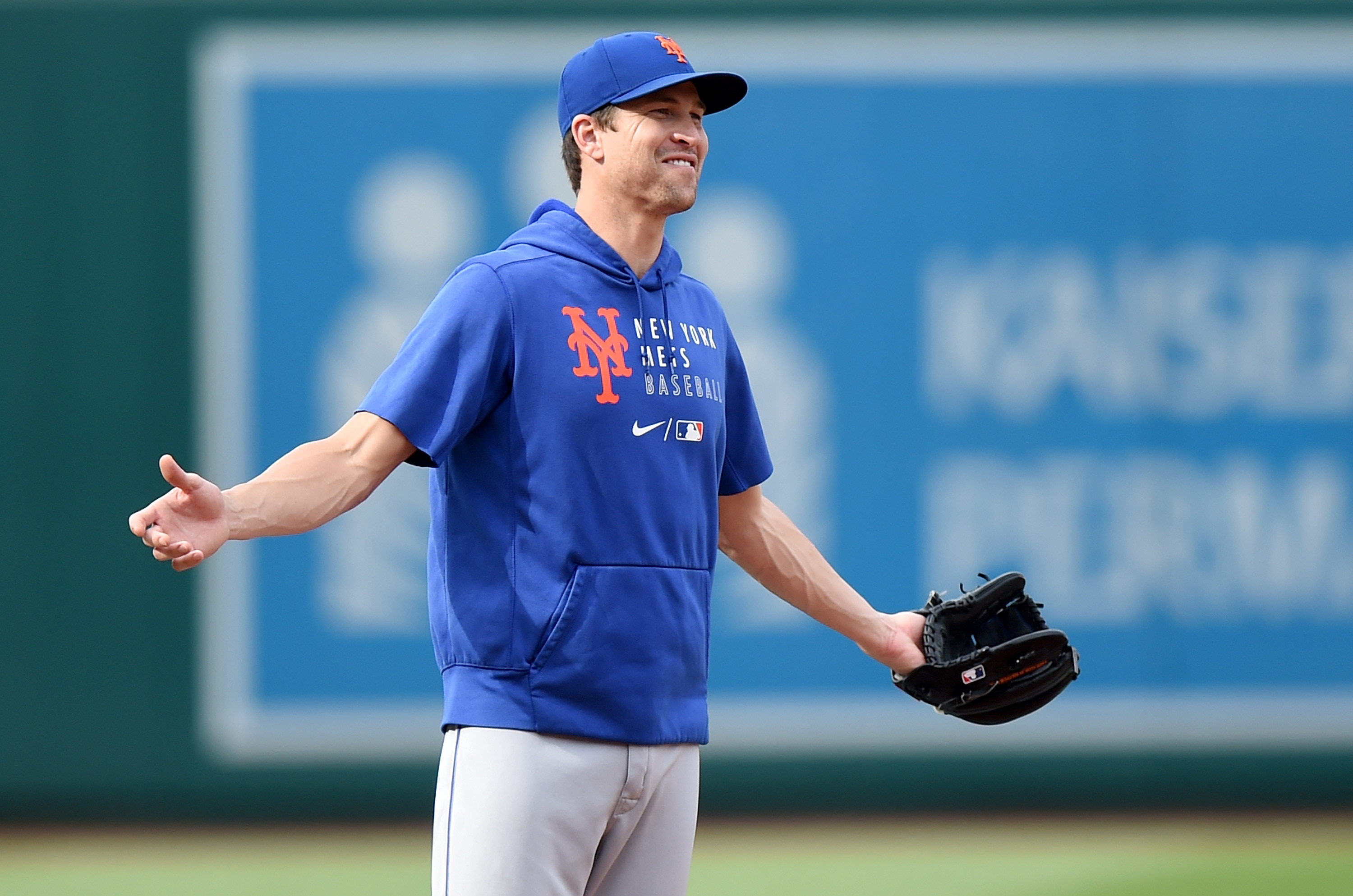 WASHINGTON, DC - JUNE 18: Jacob deGrom #48 of the New York Mets warms up before the game against the Washington Nationals at Nationals Park on June 18, 2021 in Washington, DC. (Photo by G Fiume/Getty Images)