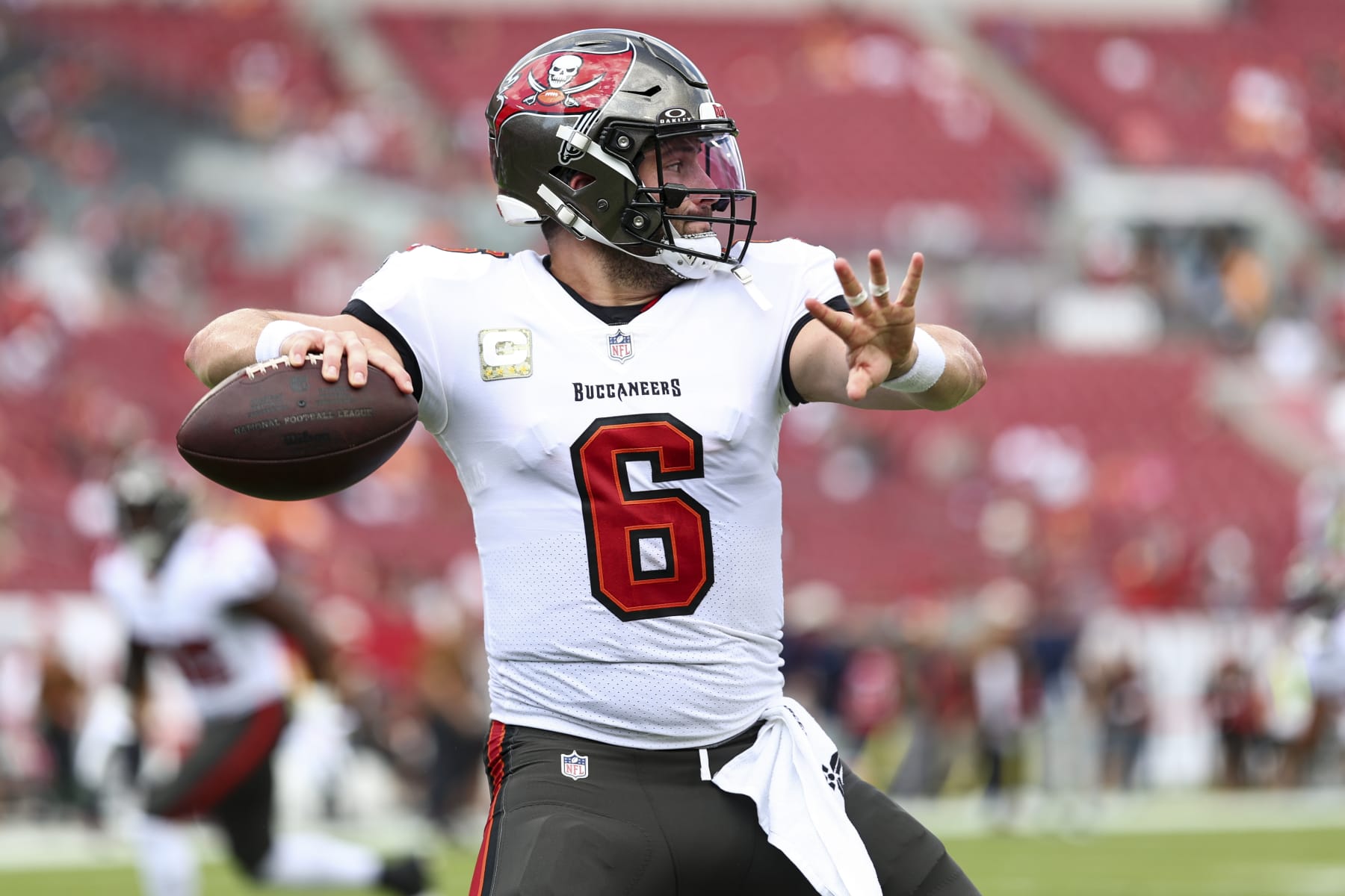 TAMPA, FL - NOVEMBER 12: Baker Mayfield #6 of the Tampa Bay Buccaneers warms up prior to an NFL football game against the Tennessee Titans at Raymond James Stadium on November 12, 2023 in Tampa, Florida. (Photo by Kevin Sabitus/Getty Images)
