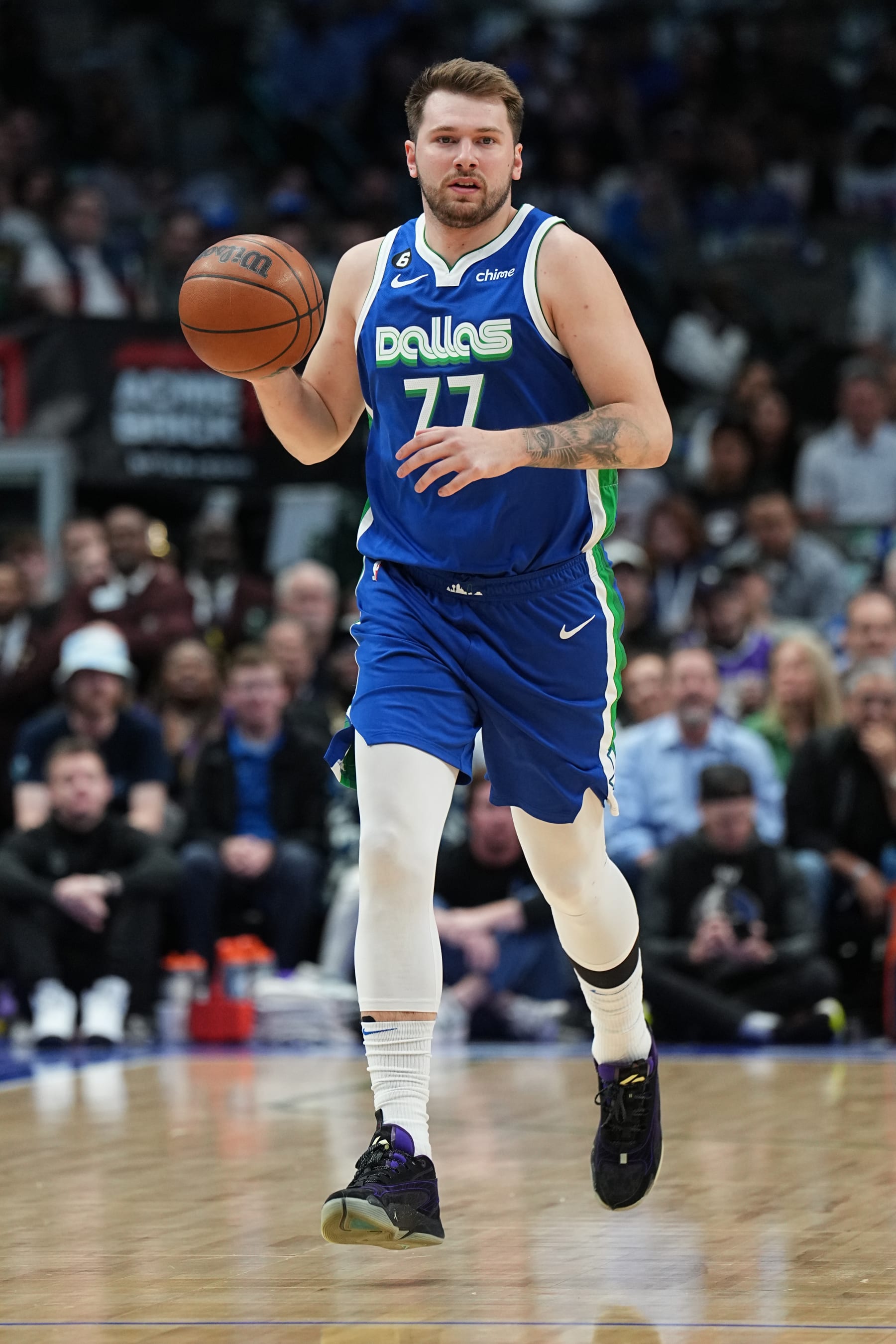 DALLAS, TX - APRIL 5: Luka Doncic #77 of the Dallas Mavericks dribbles the ball during the game against the Sacramento Kings on April 5, 2023 at the American Airlines Center in Dallas, Texas. NOTE TO USER: User expressly acknowledges and agrees that, by downloading and or using this photograph, User is consenting to the terms and conditions of the Getty Images License Agreement. Mandatory Copyright Notice: Copyright 2023 NBAE (Photo by Glenn James/NBAE via Getty Images)