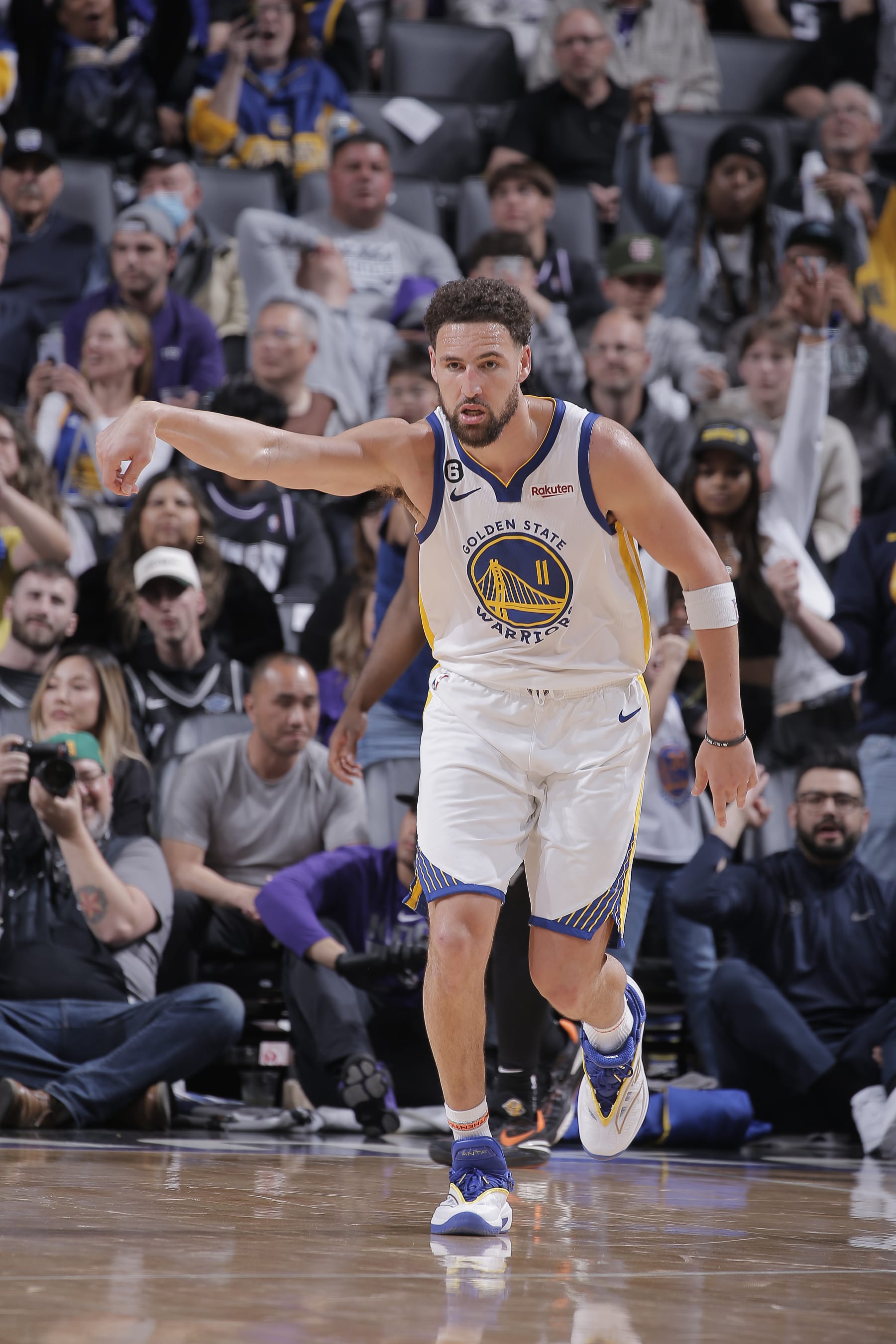 SACRAMENTO, CA - APRIL 7: Klay Thompson #11 of the Golden State Warriors holds his follow through while running up the court during the game against the Sacramento Kings on April 7, 2023 at Golden 1 Center in Sacramento, California. NOTE TO USER: User expressly acknowledges and agrees that, by downloading and or using this photograph, User is consenting to the terms and conditions of the Getty Images Agreement. Mandatory Copyright Notice: Copyright 2023 NBAE (Photo by Rocky Widner/NBAE via Getty Images)