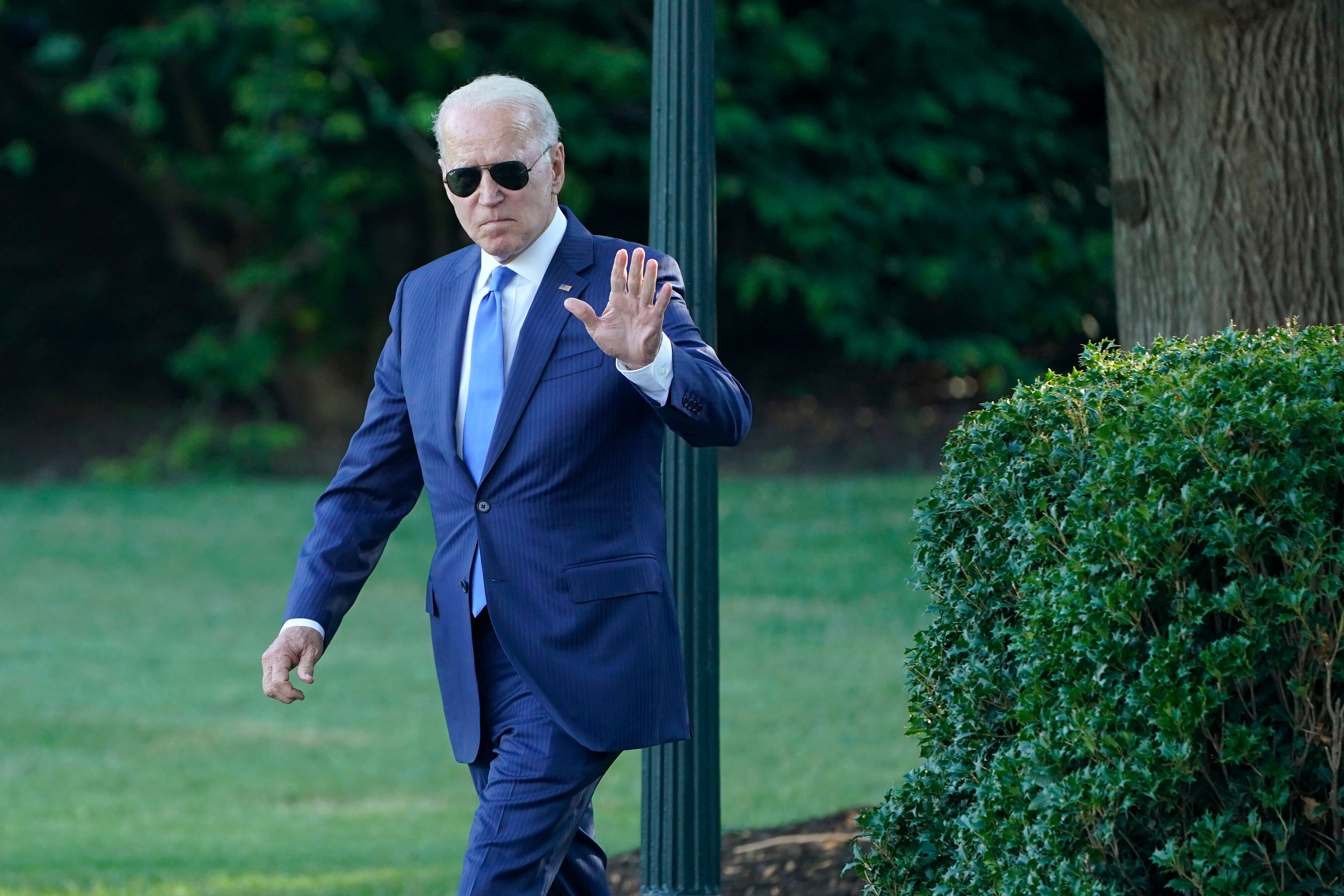 President Joe Biden walks from the West Wing to Marine One on the South Lawn of the White House in Washington, Friday, June 25, 2021. Biden is heading to Camp David for the weekend. (AP Photo/Susan Walsh)