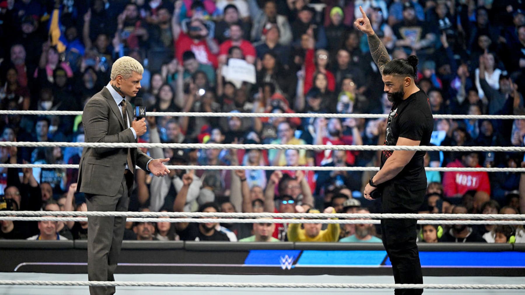 Roman Reigns and Cody Rhodes will face off in one of the biggest matches in modern WWE, but who will win?