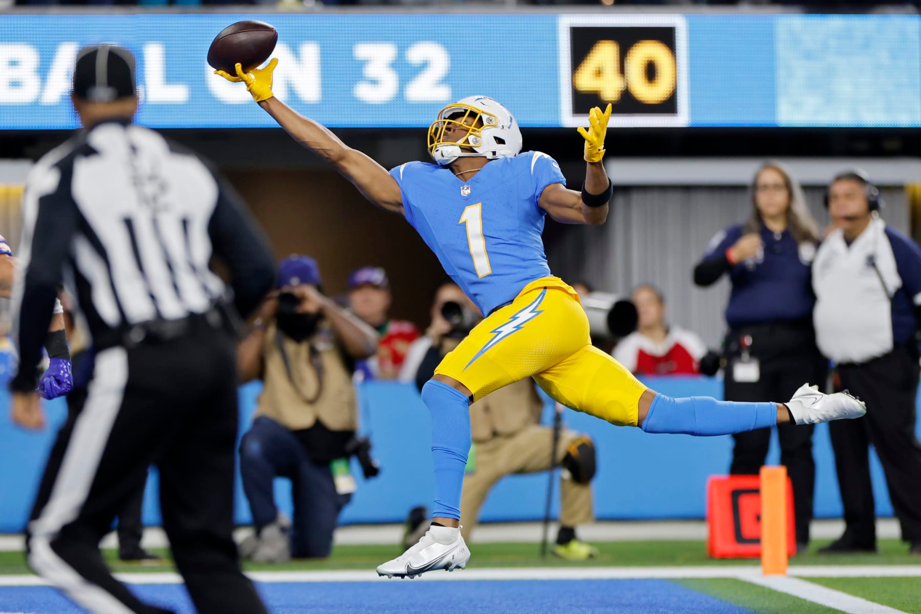 INGLEWOOD, CALIFORNIA - DECEMBER 23: Quentin Johnston #1 of the Los Angeles Chargers fails to make a catch in the first quarter against the Buffalo Bills at SoFi Stadium on December 23, 2023 in Inglewood, California. (Photo by Kevork Djansezian/Getty Images)
