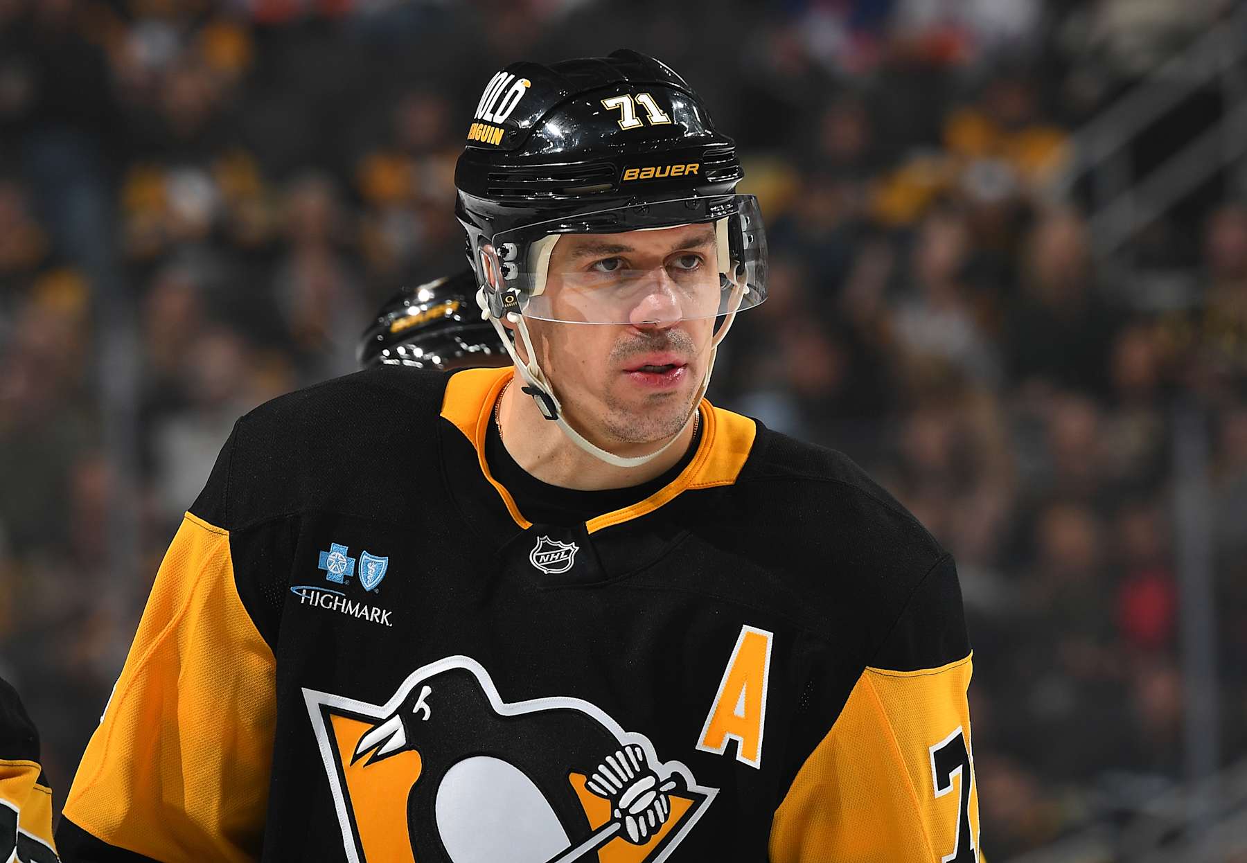 PITTSBURGH, PA - DECEMBER 29:  Evgeni Malkin #71 of the Pittsburgh Penguins skates during the game against the New York Islanders at PPG PAINTS Arena on December 29, 2024 in Pittsburgh, Pennsylvania. (Photo by Joe Sargent/NHLI via Getty Images)