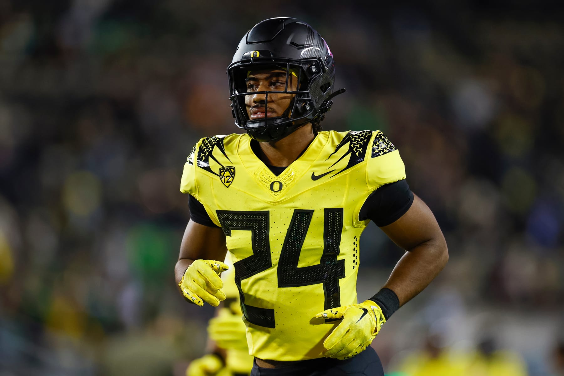 Dante Dowdell transferred from Oregon to Nebraska