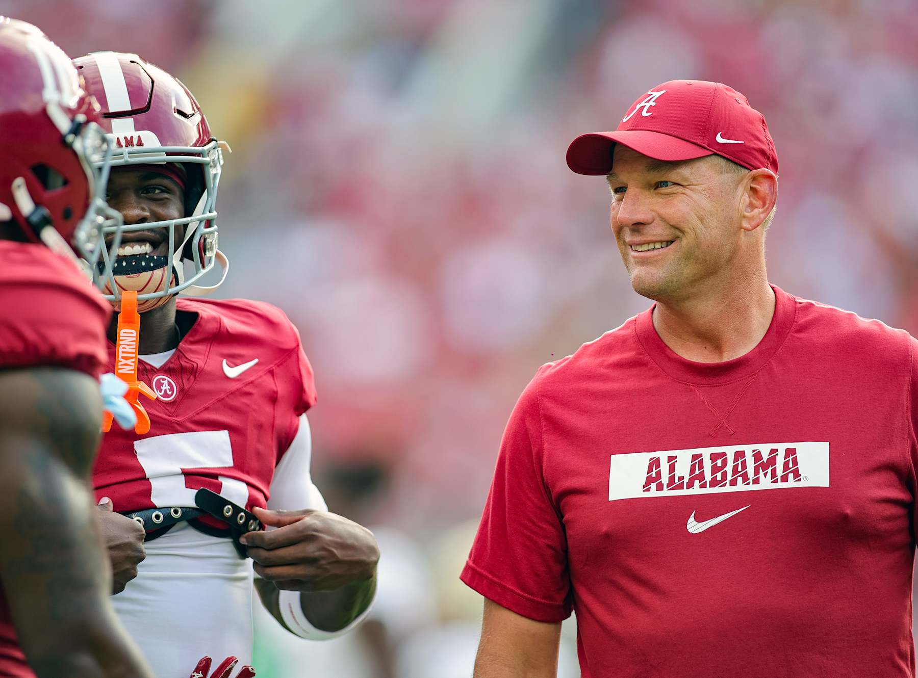 TUSCALOOSA, ALABAMA - SEPTEMBER 7: head coach Kalen DeBoer, Germie Bernard #5, and Jihaad Campbell #11 of the Alabama Crimson Tide share a laugh prior to kickoff against the South Florida Bulls at Bryant-Denny Stadium on September 7, 2024 in Tuscaloosa, Alabama. (Photo by Brandon Sumrall/Getty Images)