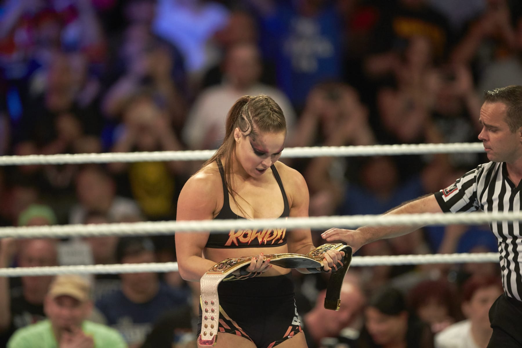 Professional Wrestling: WWE SummerSlam: Ronda Rousey victorious in ring with belt after winning Raw Women's Championship match vs Alexa Bliss during event at Barclays Center.
Brooklyn, NY 8/19/2018
CREDIT: Rob Tringali (Photo by Rob Tringali /Sports Illustrated via Getty Images)
(Set Number: X162079 TK1 )