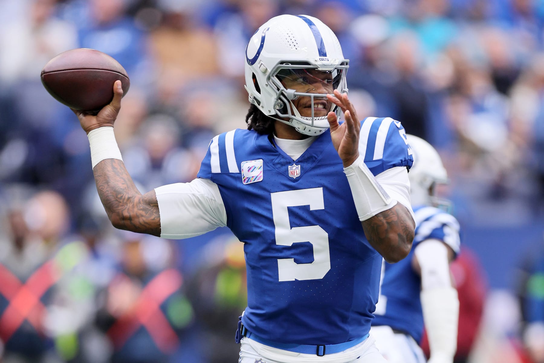 INDIANAPOLIS, INDIANA - OCTOBER 08: Anthony Richardson #5 of the Indianapolis Colts throws a pass against the Tennessee Titans during the first quarter at Lucas Oil Stadium on October 08, 2023 in Indianapolis, Indiana. (Photo by Andy Lyons/Getty Images)