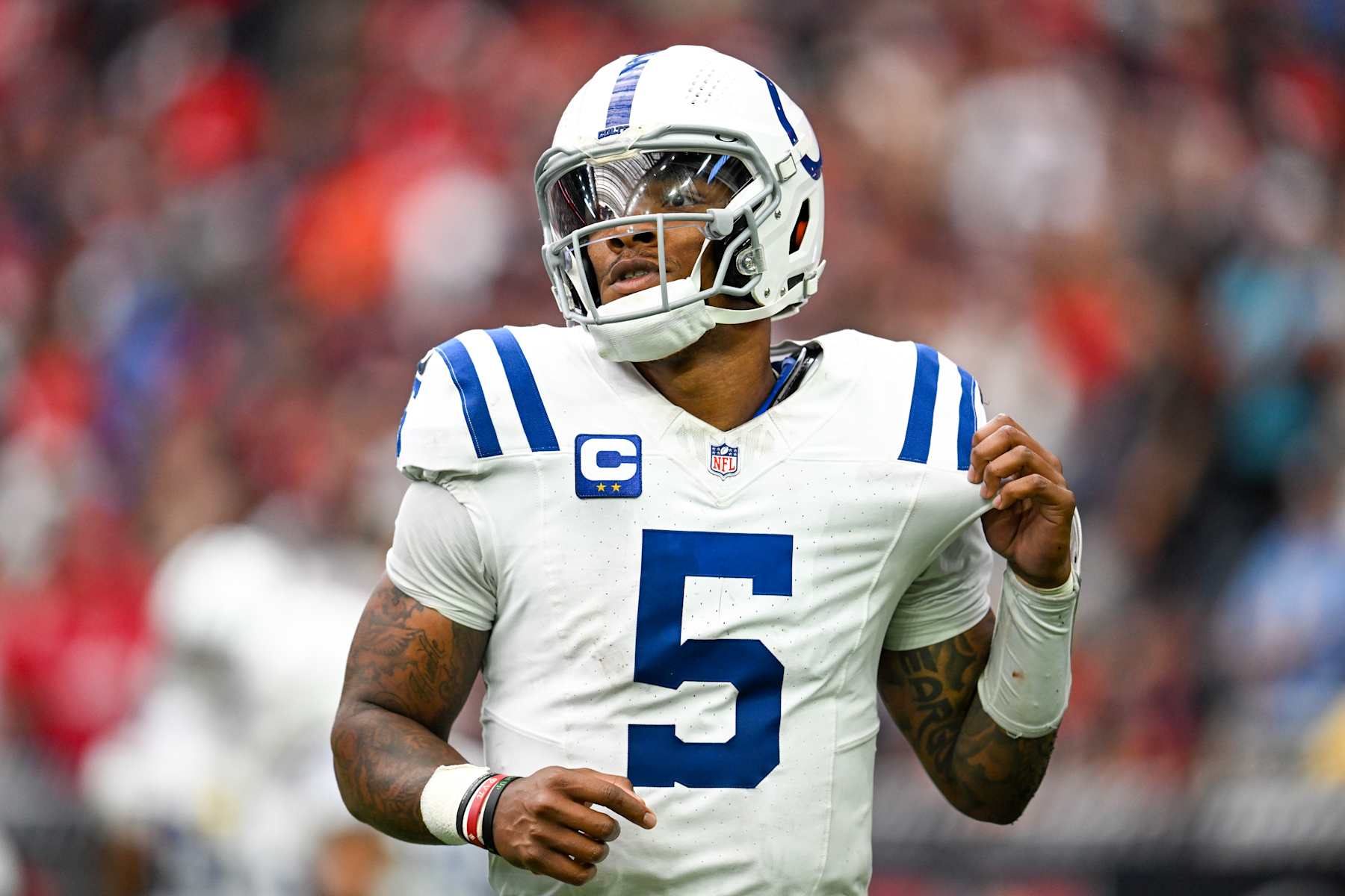 HOUSTON, TEXAS - OCTOBER 27: Anthony Richardson #5 of the Indianapolis Colts looks on during the fourth quarter against the Houston Texans at NRG Stadium on October 27, 2024 in Houston, Texas. (Photo by Jack Gorman/Getty Images)