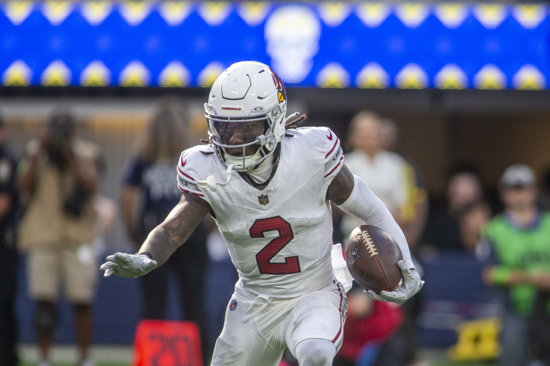 INGLEWOOD, CA - OCTOBER 15: Arizona Cardinals wide receiver Marquise Brown (2) rushes after a catch in the second half of an NFL football game between the Arizona Cardinals and Los Angeles Rams at SoFi Stadium, October 15, 2023, in Inglewood, California. (Photo by Tony Ding/Icon Sportswire via Getty Images)