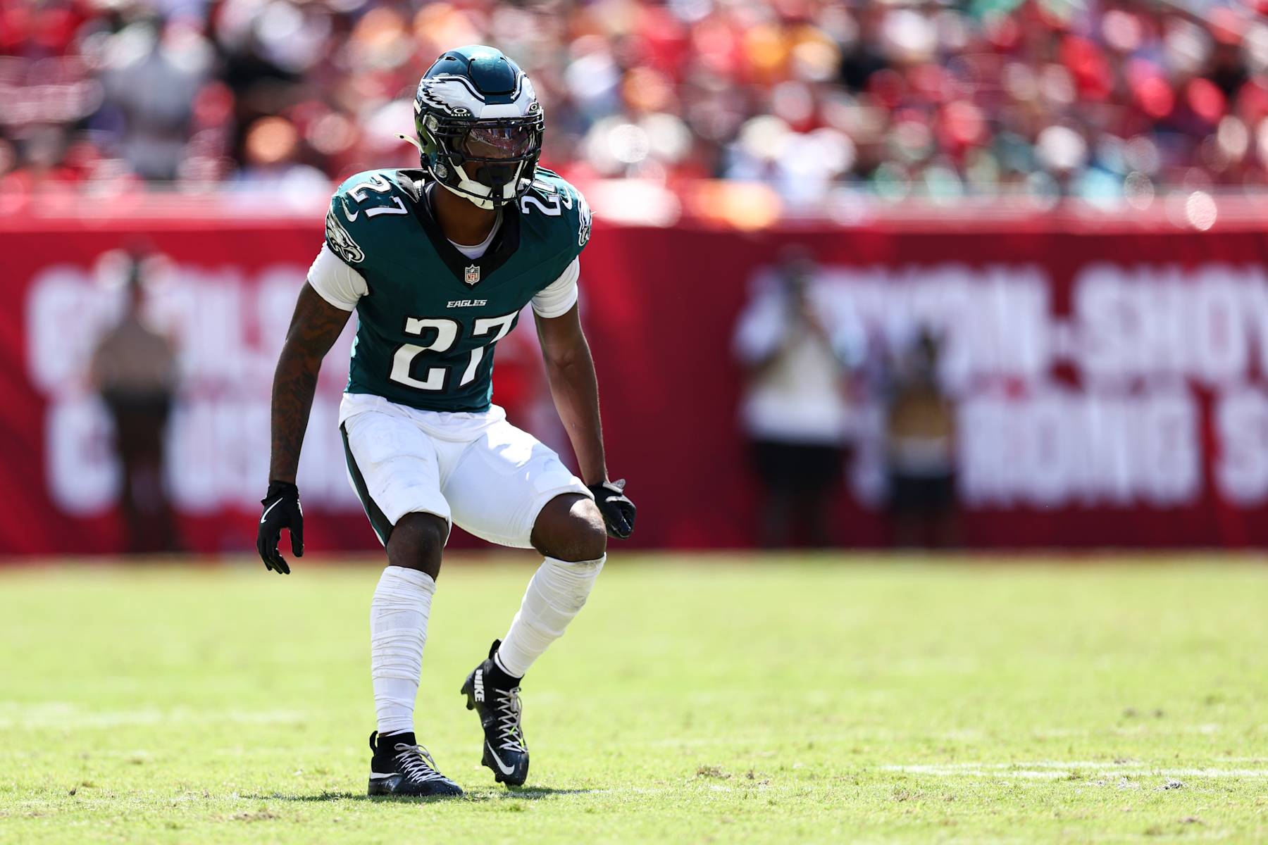 MIAMI GARDENS, FL - SEPTEMBER 29: Quinyon Mitchell #27 of the Philadelphia Eagles defends in pass coverage during an NFL football game against the Tampa Bay Buccaneers at Hard Rock Stadium on September 29, 2024 in Miami Gardens, Florida. (Photo by Kevin Sabitus/Getty Images)