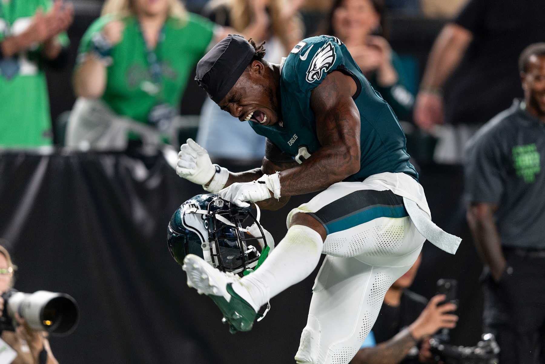 PHILADELPHIA, PENNSYLVANIA - SEPTEMBER 16: C.J. Gardner-Johnson #8 of the Philadelphia Eagles celebrates after making a defensive stop during an NFL football game between the Philadelphia Eagles and the Atlanta Falcons at Lincoln Financial Field on September 16, 2024 in Philadelphia, Pennsylvania. (Photo by Michael Owens/Getty Images)