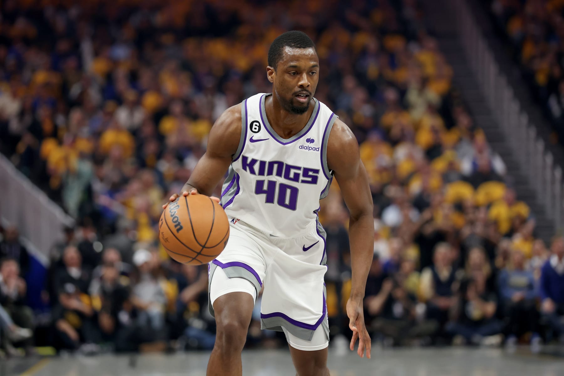 SAN FRANCISCO, CALIFORNIA - APRIL 20: Harrison Barnes #40 of the Sacramento Kings dribbles the ball against the Sacramento Kings during Game Three of the Western Conference First Round Playoffs at Chase Center on April 20, 2023 in San Francisco, California. NOTE TO USER: User expressly acknowledges and agrees that, by downloading and or using this photograph, User is consenting to the terms and conditions of the Getty Images License Agreement. (Photo by Ezra Shaw/Getty Images)