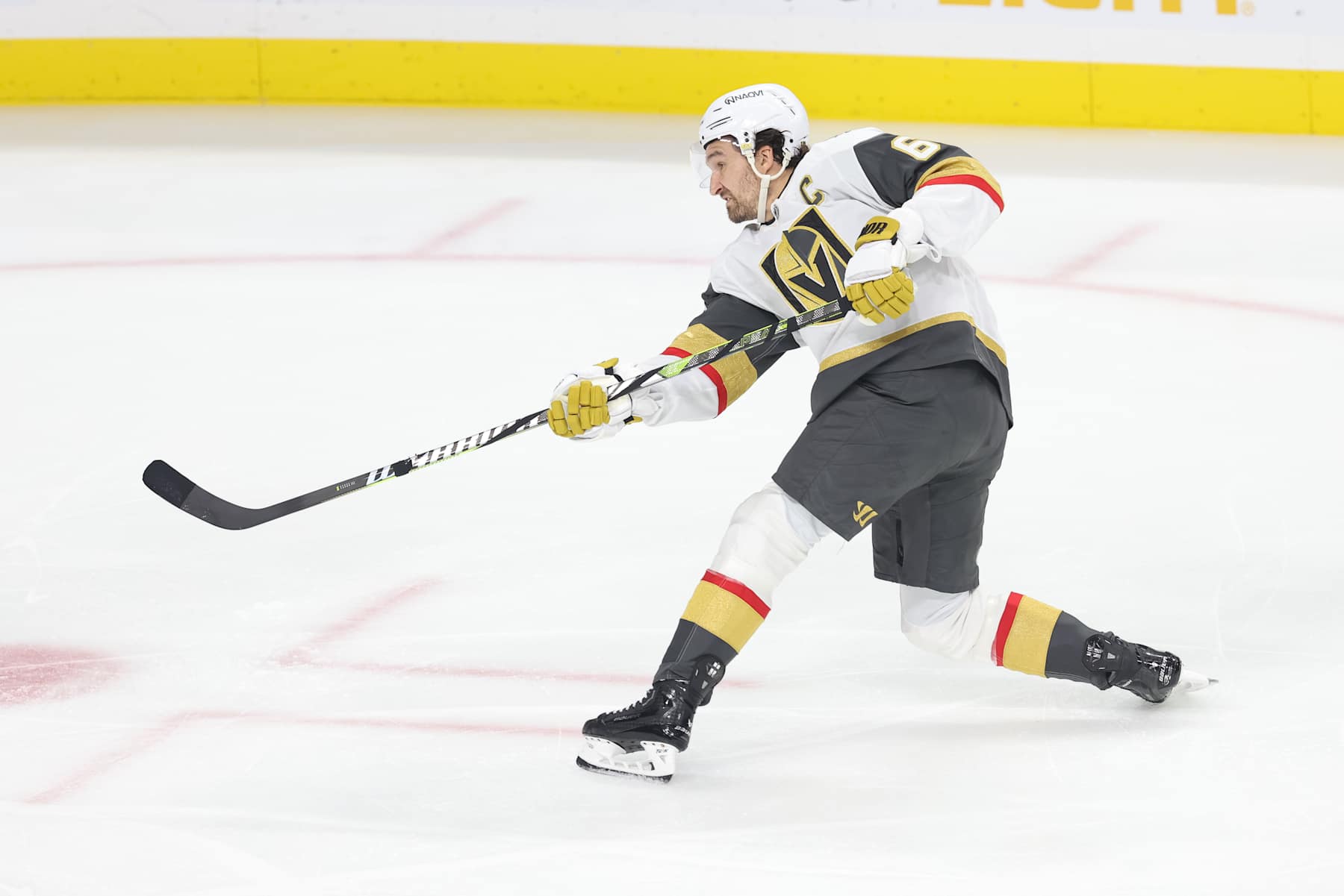 ST. PAUL, MN - DECEMBER 15: Vegas Golden Knights right wing Mark Stone (61) shoots the puck during the NHL game between the Vegas Golden Knights and Minnesota Wild on December 15th, 2024, at the Xcel Energy Center in St. Paul, MN. (Photo by Bailey Hillesheim/Icon Sportswire via Getty Images)
