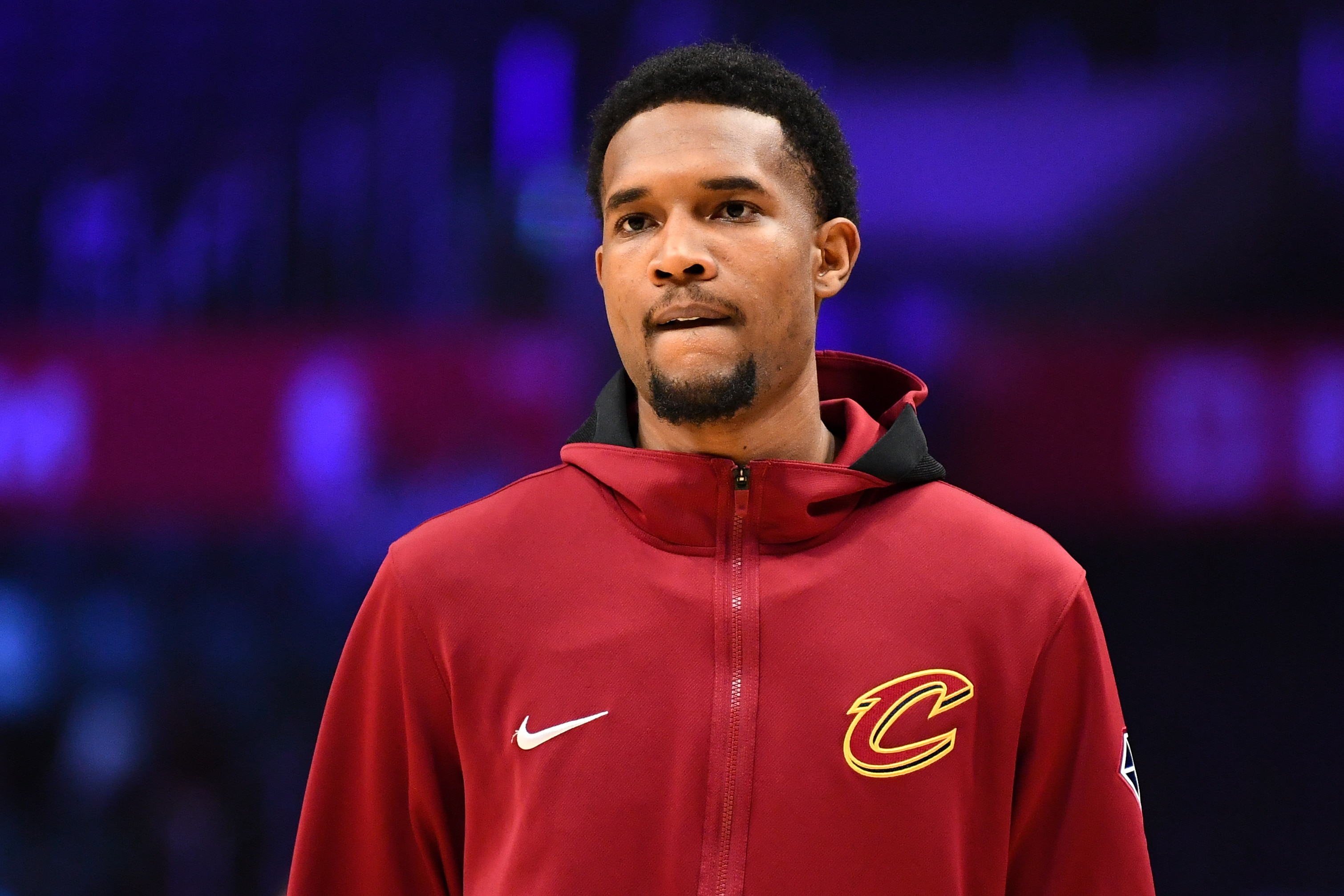LOS ANGELES, CA - OCTOBER 27: Cleveland Cavaliers Forward Evan Mobley (4) looks on before a NBA game between the Cleveland Cavaliers and the Los Angeles Clippers on October 27, 2021 at STAPLES Center in Los Angeles, CA. (Photo by Brian Rothmuller/Icon Sportswire via Getty Images)