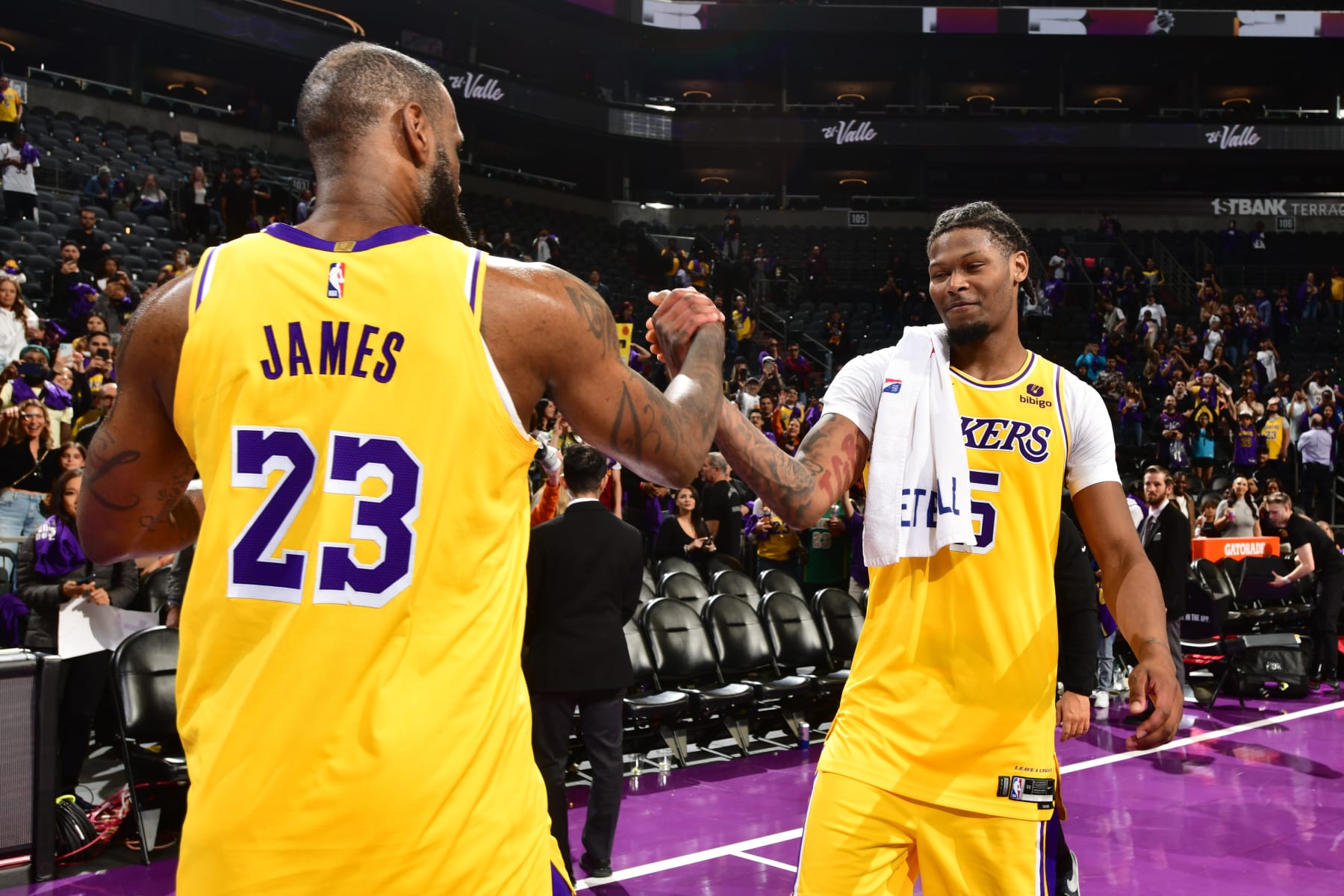 PHOENIX, AZ - NOVEMBER 10: LeBron James #23 high fives Cam Reddish #5 of the Los Angeles Lakers after the game against the Phoenix Suns during the In-Season Tournament on November 10, 2023 at Footprint Center in Phoenix, Arizona. NOTE TO USER: User expressly acknowledges and agrees that, by downloading and or using this photograph, user is consenting to the terms and conditions of the Getty Images License Agreement. Mandatory Copyright Notice: Copyright 2023 NBAE (Photo by Barry Gossage/NBAE via Getty Images)