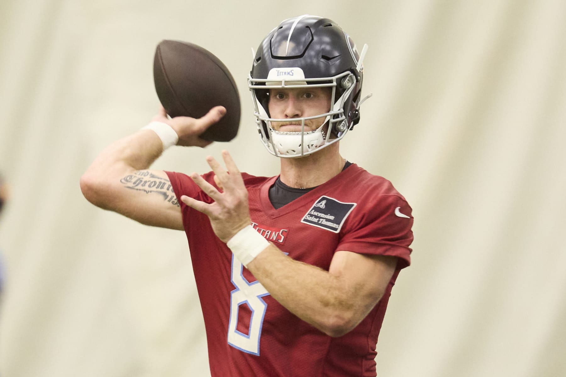 NASHVILLE, TENNESSEE - JUNE 04: Will Levis #8 of the Tennessee Titans  drops back and throws a pass during Titans Mandatory Minicamp at Ascension Saint Thomas Sports Park on June 04, 2024 in Nashville, Tennessee. (Photo by Johnnie Izquierdo/Getty Images)