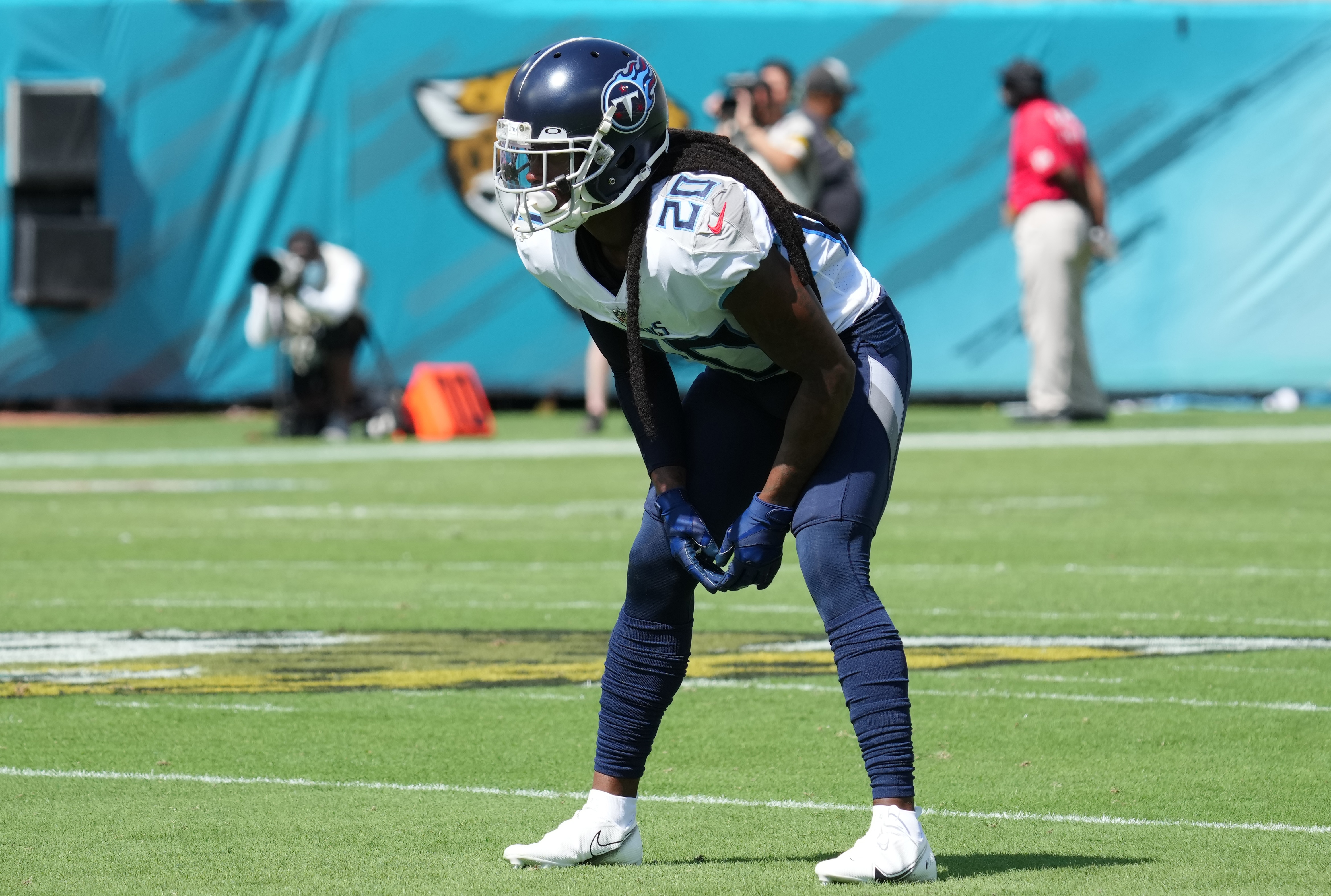 JACKSONVILLE, FLORIDA - OCTOBER 10: Janoris Jenkins #20 of the Tennessee Titans lines up against the Jacksonville Jaguars at TIAA Bank Field on October 10, 2021 in Jacksonville, Florida. (Photo by Mark Brown/Getty Images)